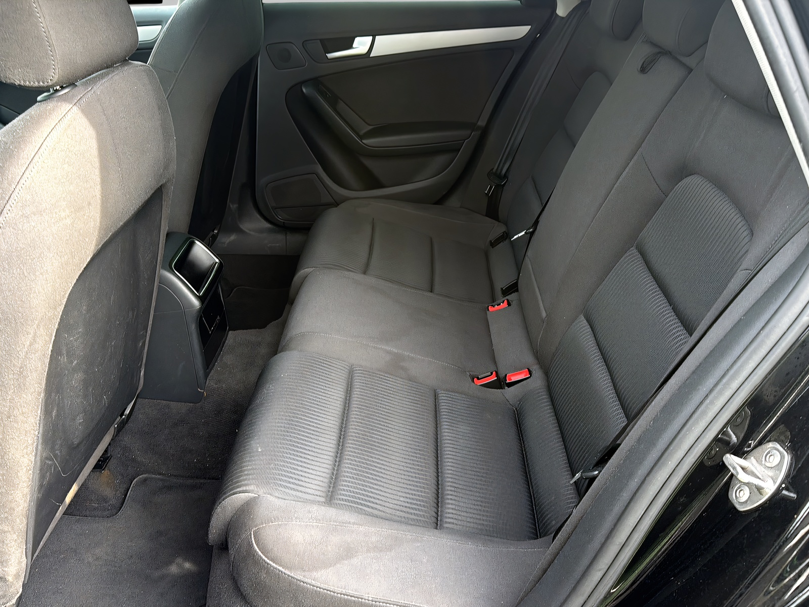AUDI A4 Avant 2.7 TDI multitronic-image-13