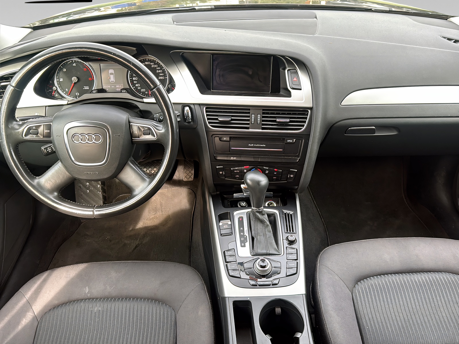 AUDI A4 Avant 2.7 TDI multitronic-image-14