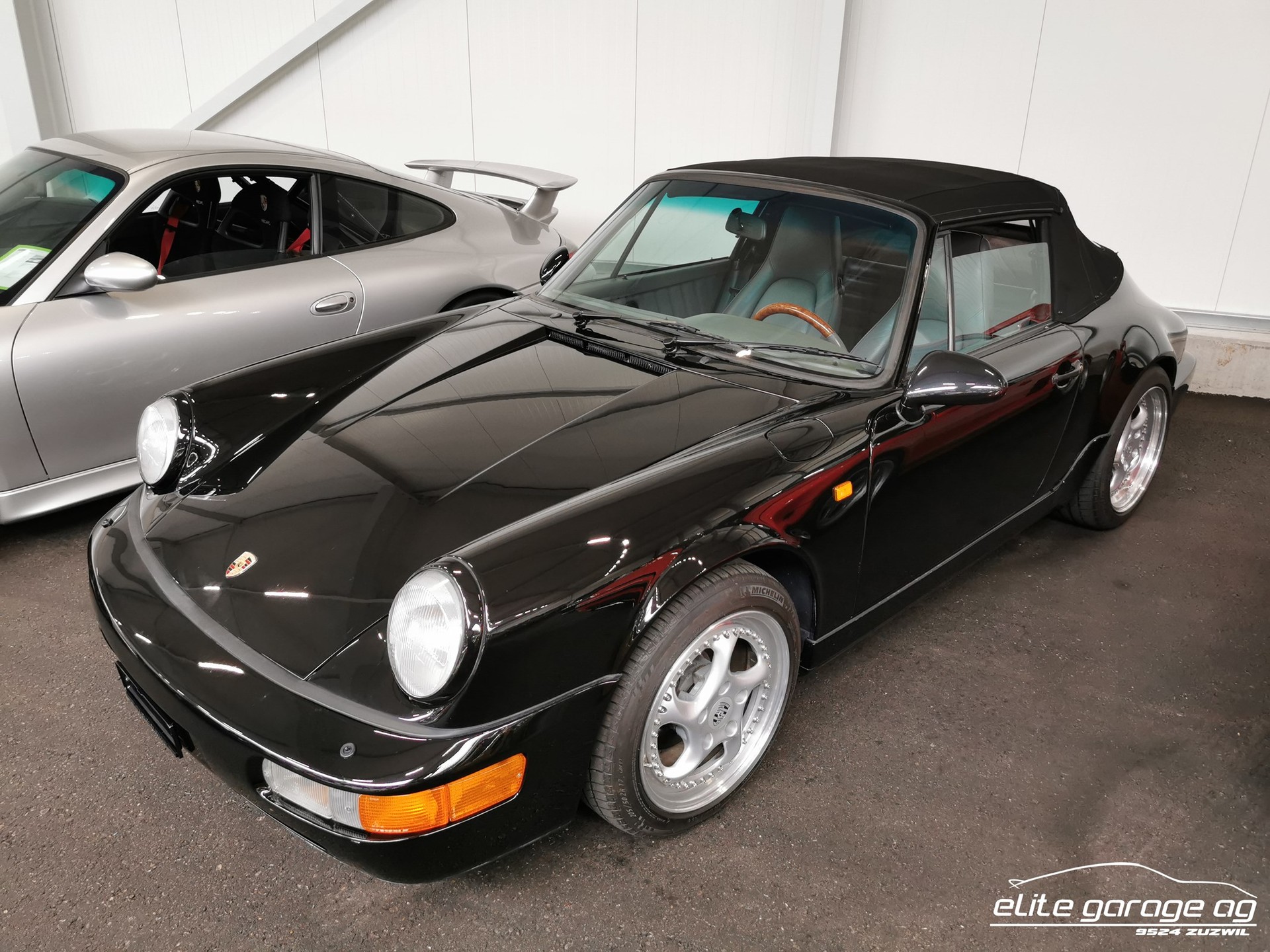 PORSCHE 911 Carrera 2 Cabrio-image-0