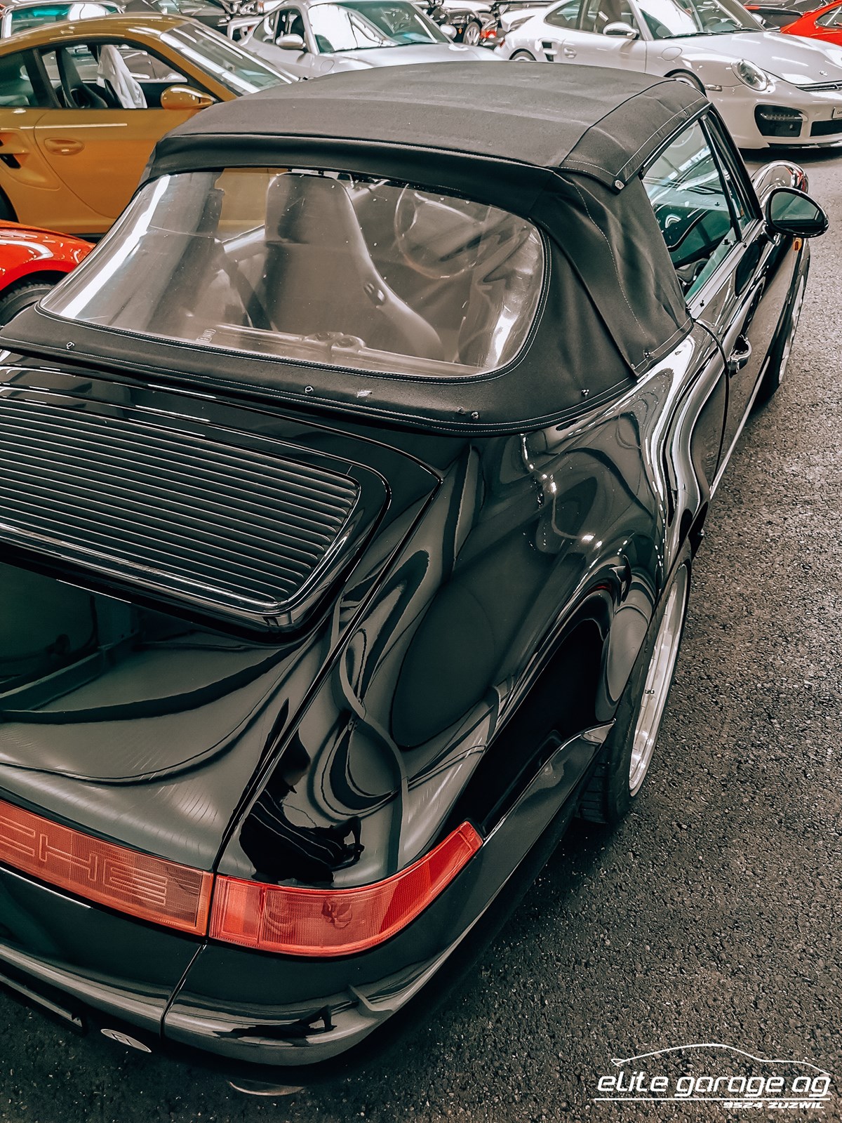 PORSCHE 911 Carrera 2 Cabrio-image-4