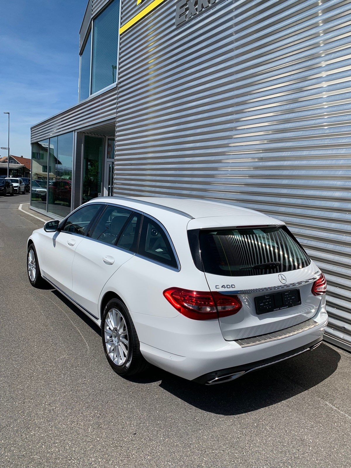 MERCEDES-BENZ C 400 Avantgarde 4Matic 7G-Tronic-image-2