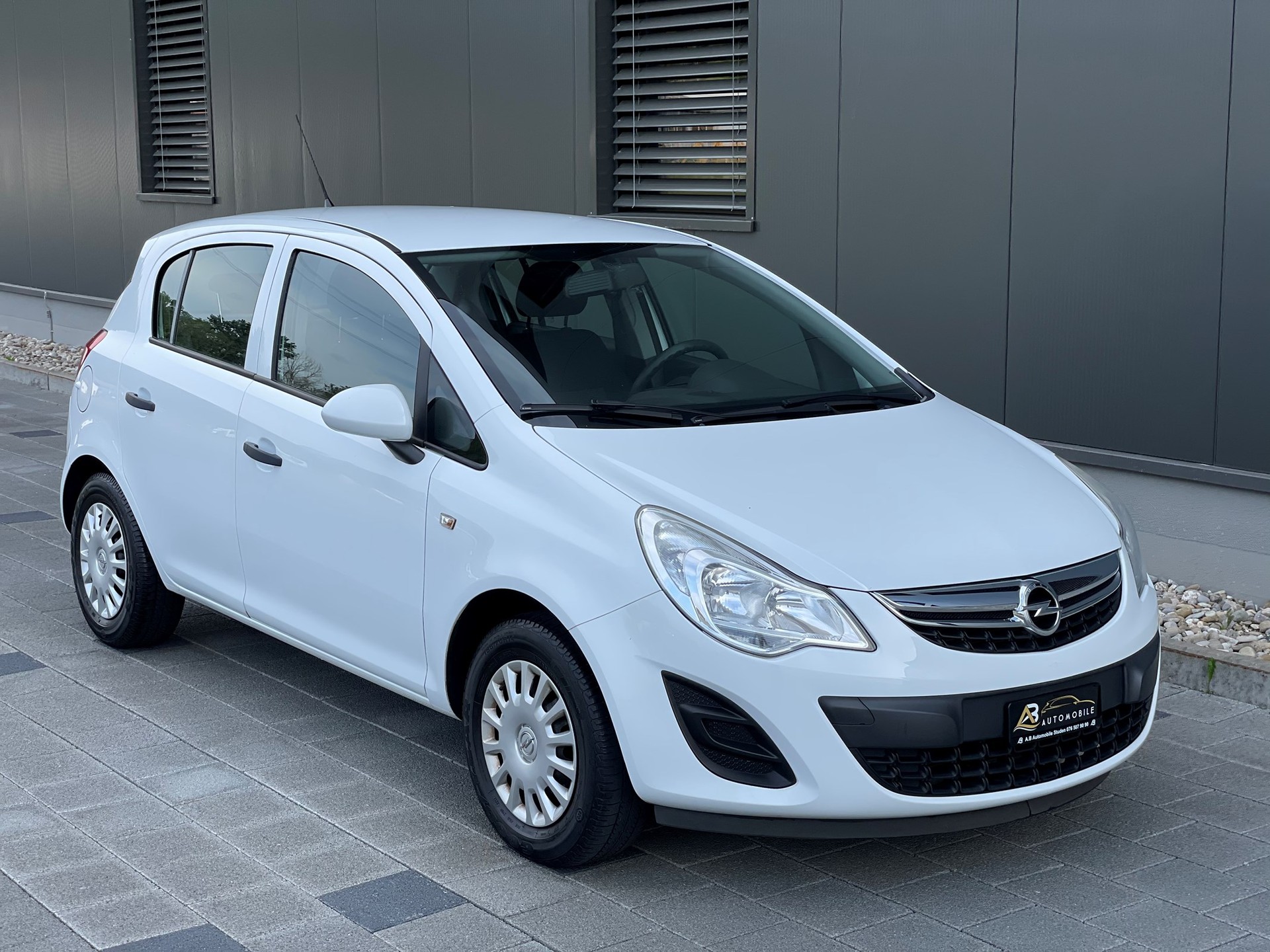 OPEL Corsa 1.2 TP-image-2