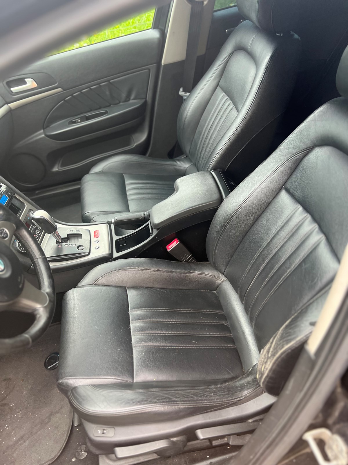 ALFA ROMEO 159 Sportwagon 1.9 JTD TI Q-Tronic-image-6