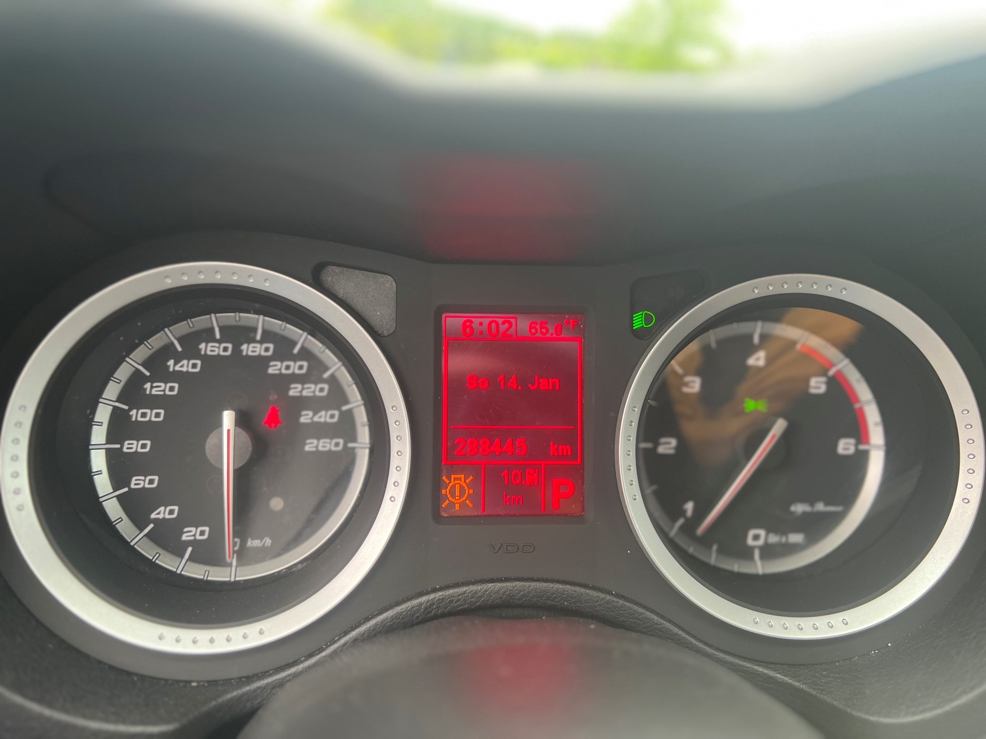 ALFA ROMEO 159 Sportwagon 1.9 JTD TI Q-Tronic-image-8