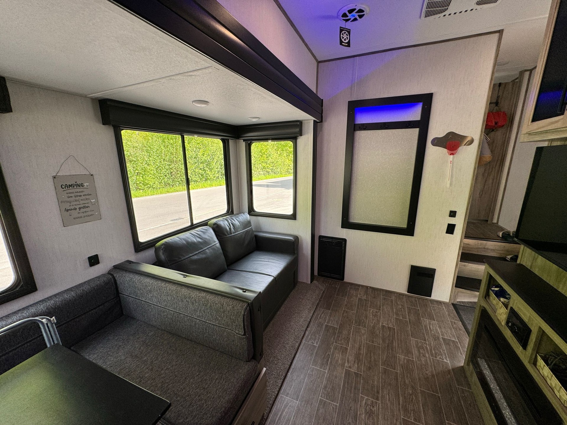 FORREST RIVER ARCTIC WOLF FIFTH WHEELS 287BH-image-24