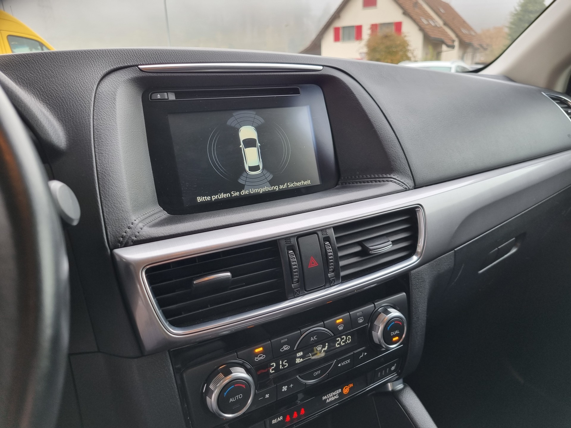 MAZDA CX-5 2.2 D Ambition AWD Automatic-image-12
