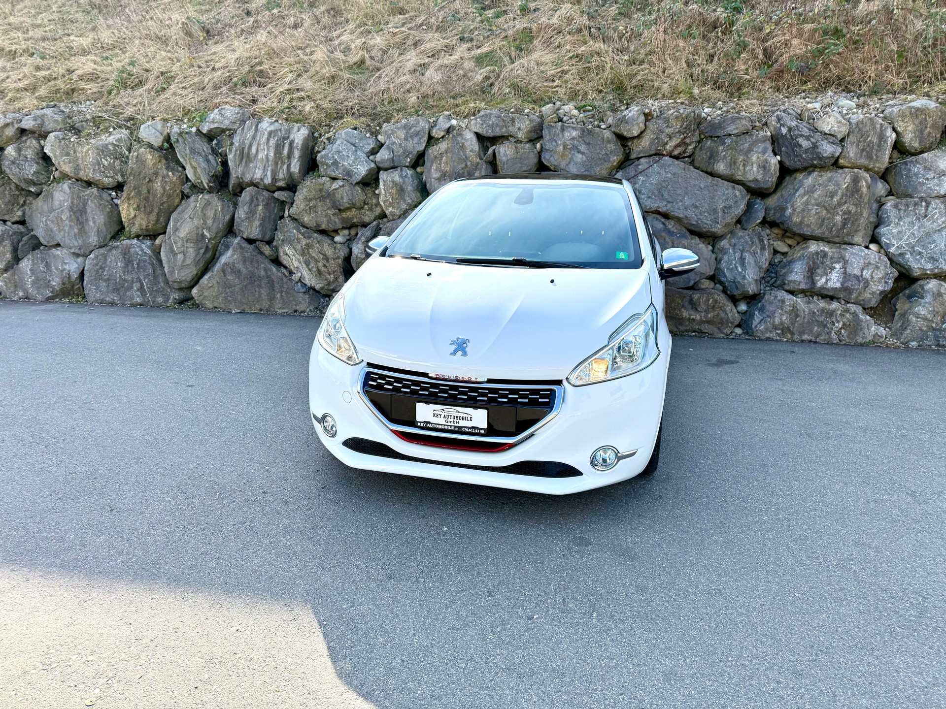 PEUGEOT 208 1.6 Turbo GTi-image-0