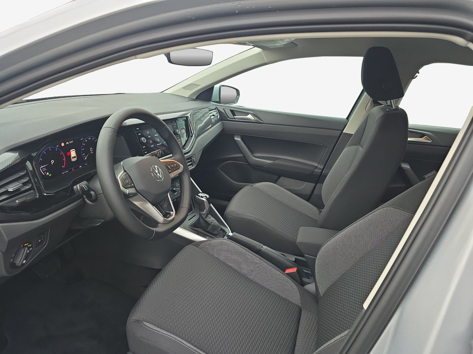VW Polo 1.0 TSI Life DSG-image-7