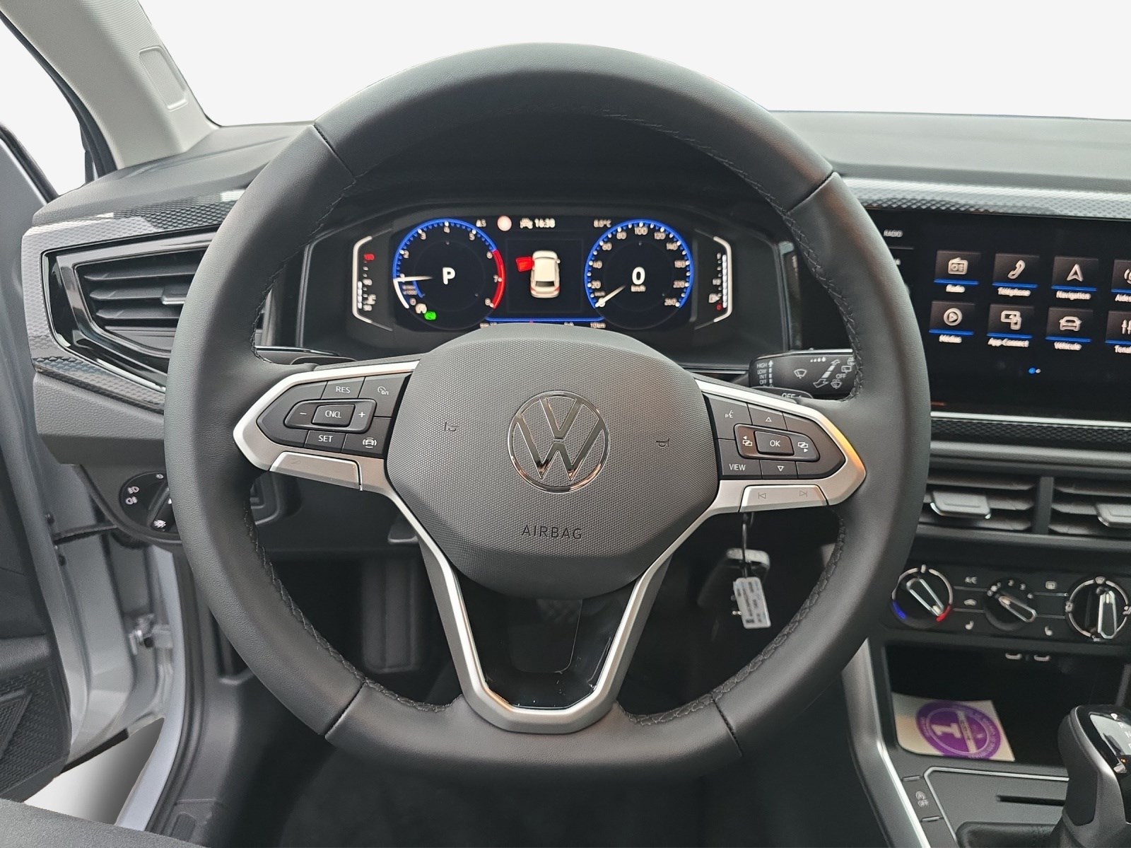 VW Polo 1.0 TSI Life DSG-image-9