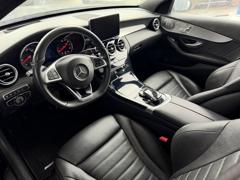 MERCEDES-BENZ C 400 AMG Line 4Matic 9G-Tronic-image-3