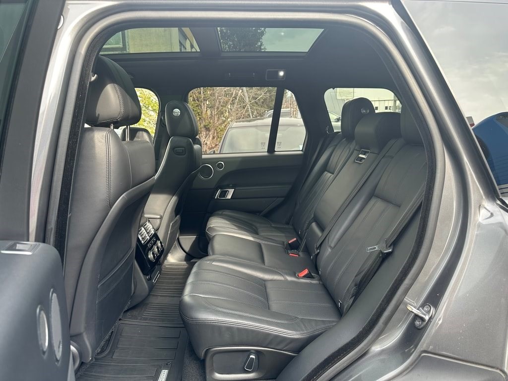 LAND ROVER RANGE ROVER 3.0 TDV6 HSE Automatic-image-5