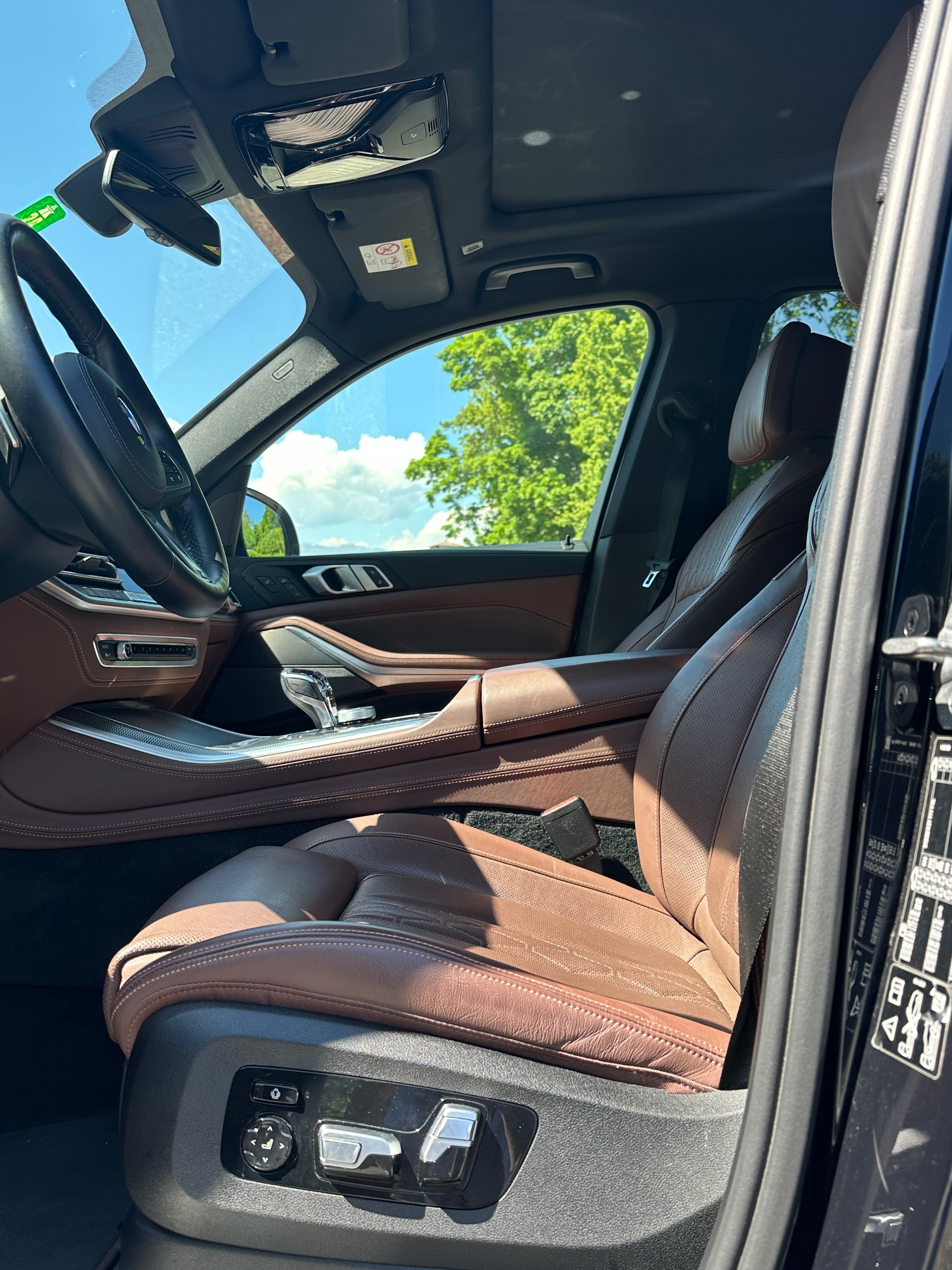 BMW X5 xDrive M50d Steptronic-image-10