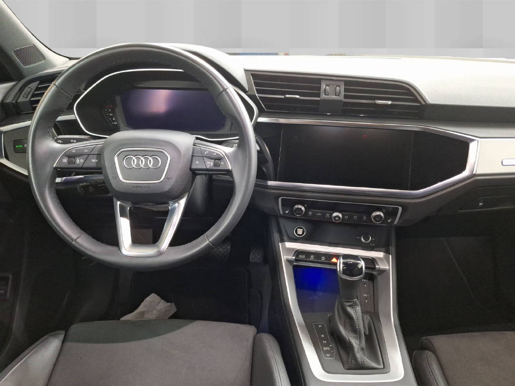 AUDI Q3 Sportback 1.5 35 TFSI S line S-Tronic-image-5