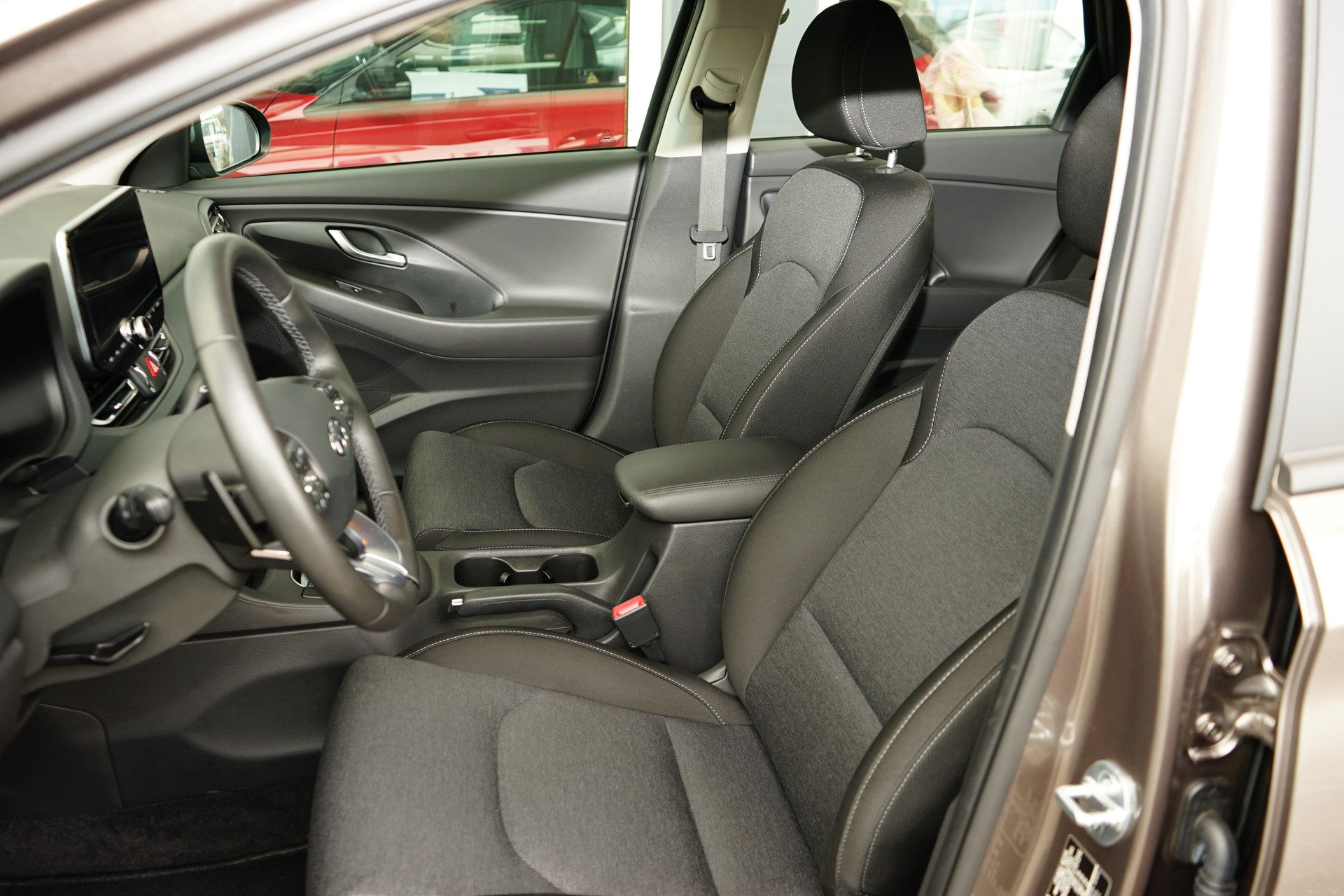 HYUNDAI i30 Wagon 1.5 T-GDi Vertex 48V MH DCT-image-7