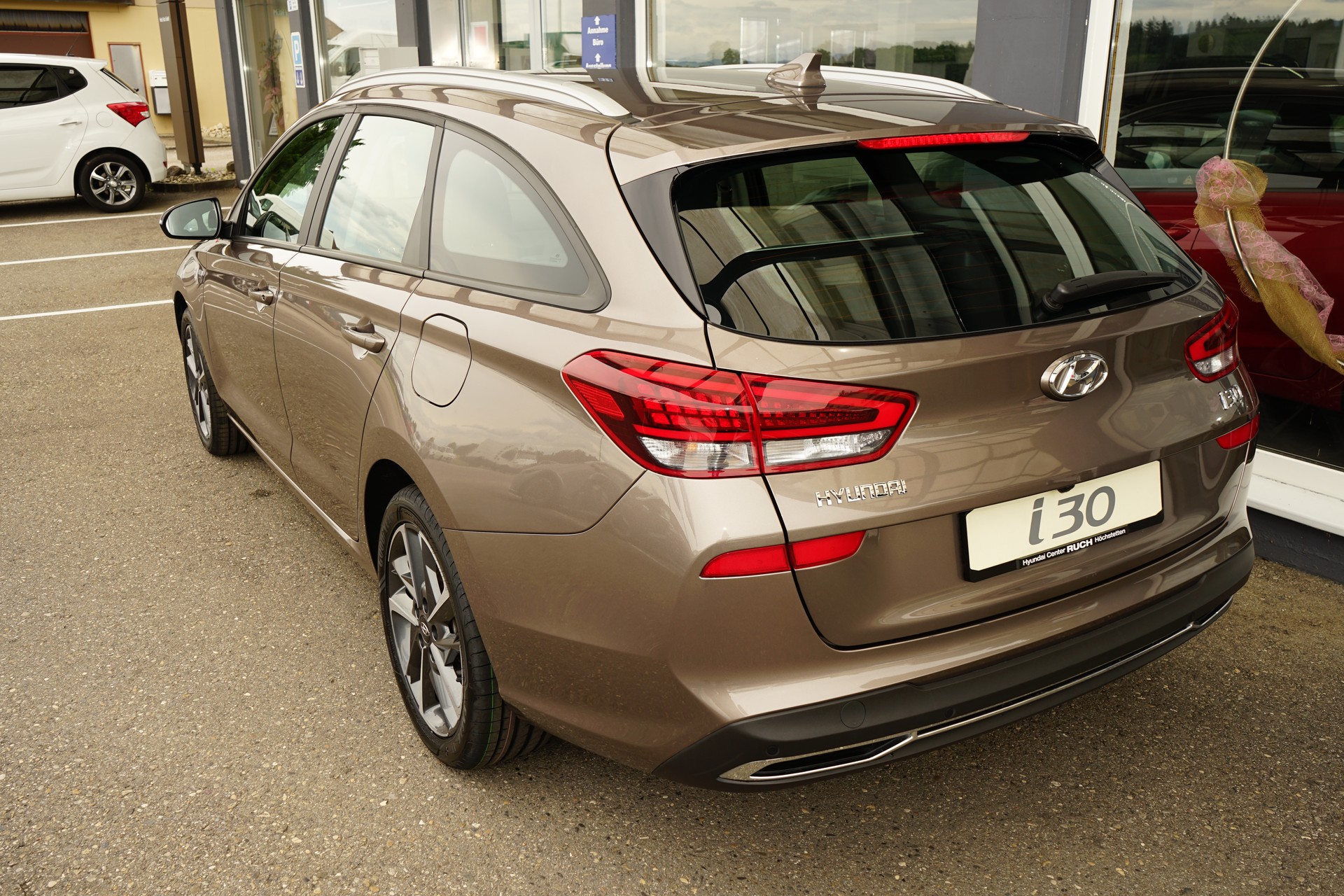 HYUNDAI i30 Wagon 1.5 T-GDi Vertex 48V MH DCT-image-4