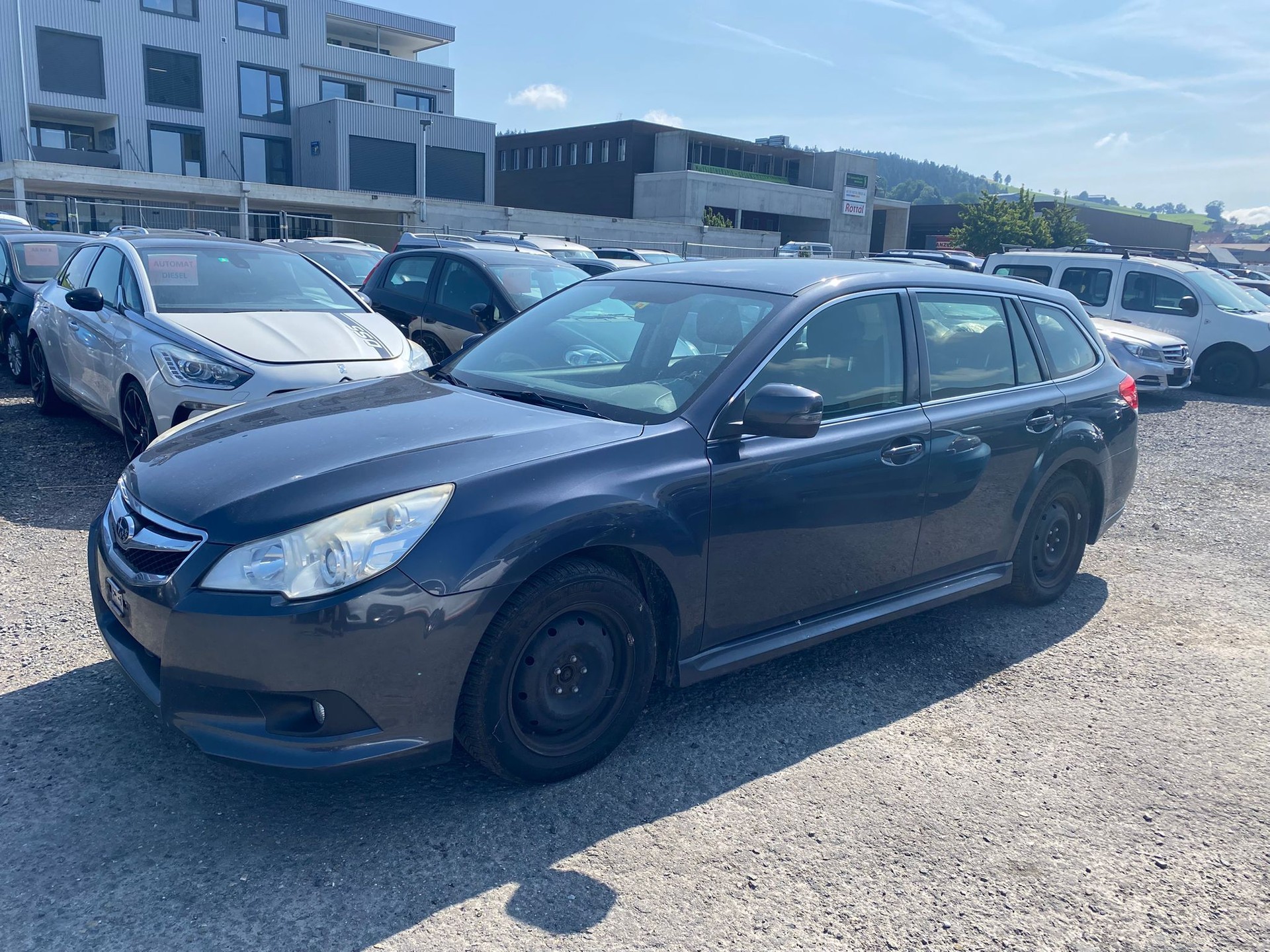 SUBARU Legacy 2.0i Limited AWD-image-1