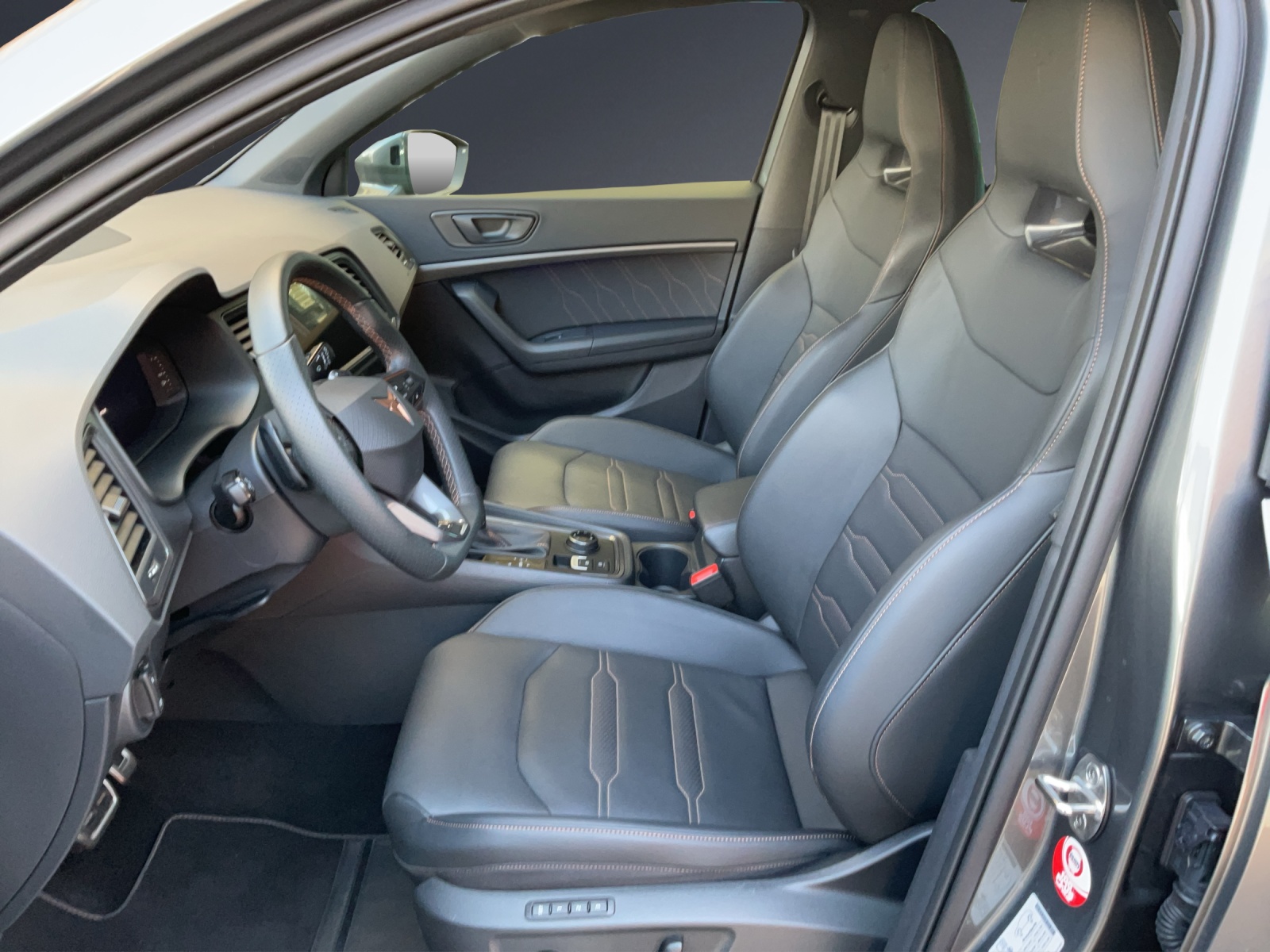 CUPRA Ateca 2.0TSI VZ 4Drive-image-6