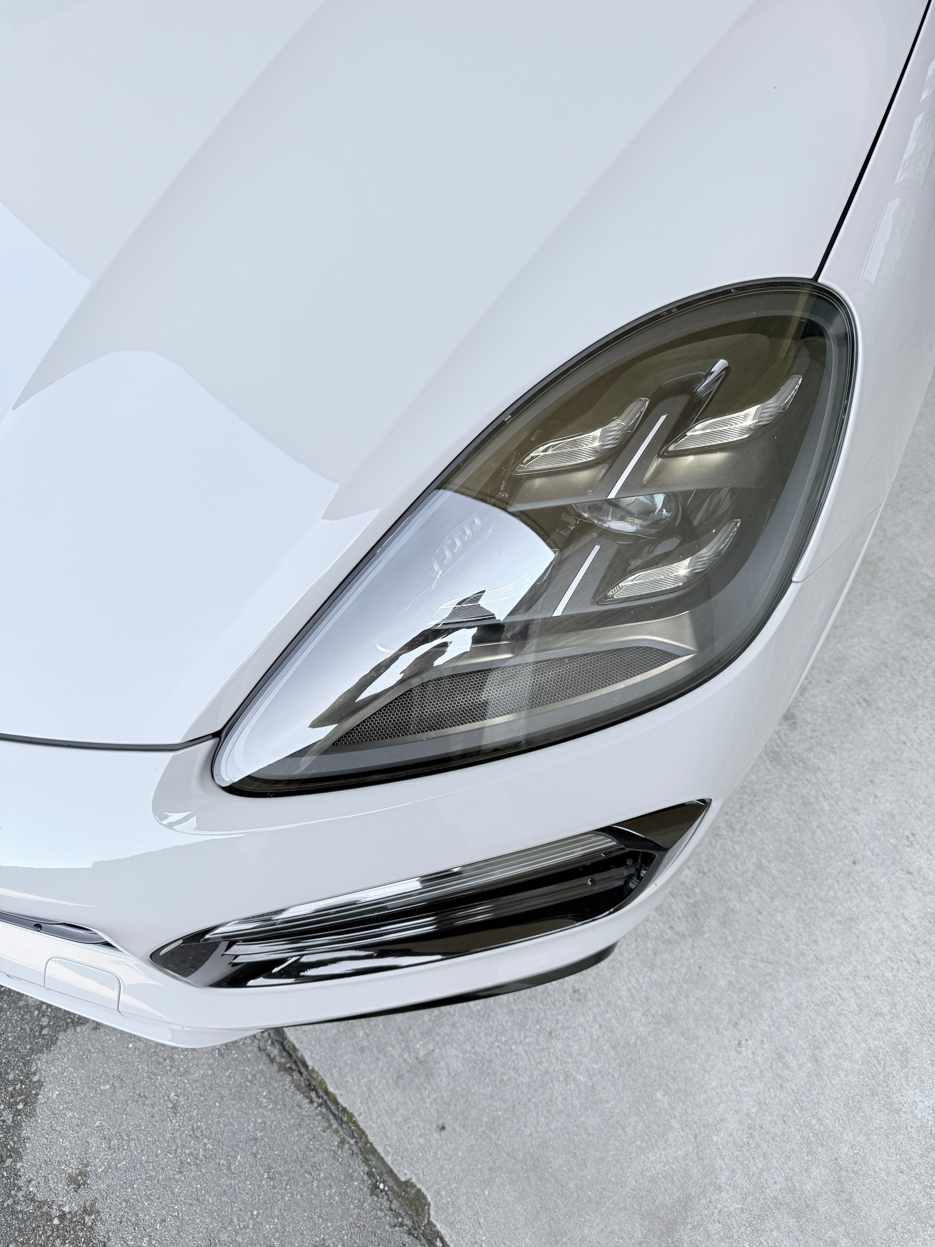 PORSCHE Cayenne GTS Coupé-image-5