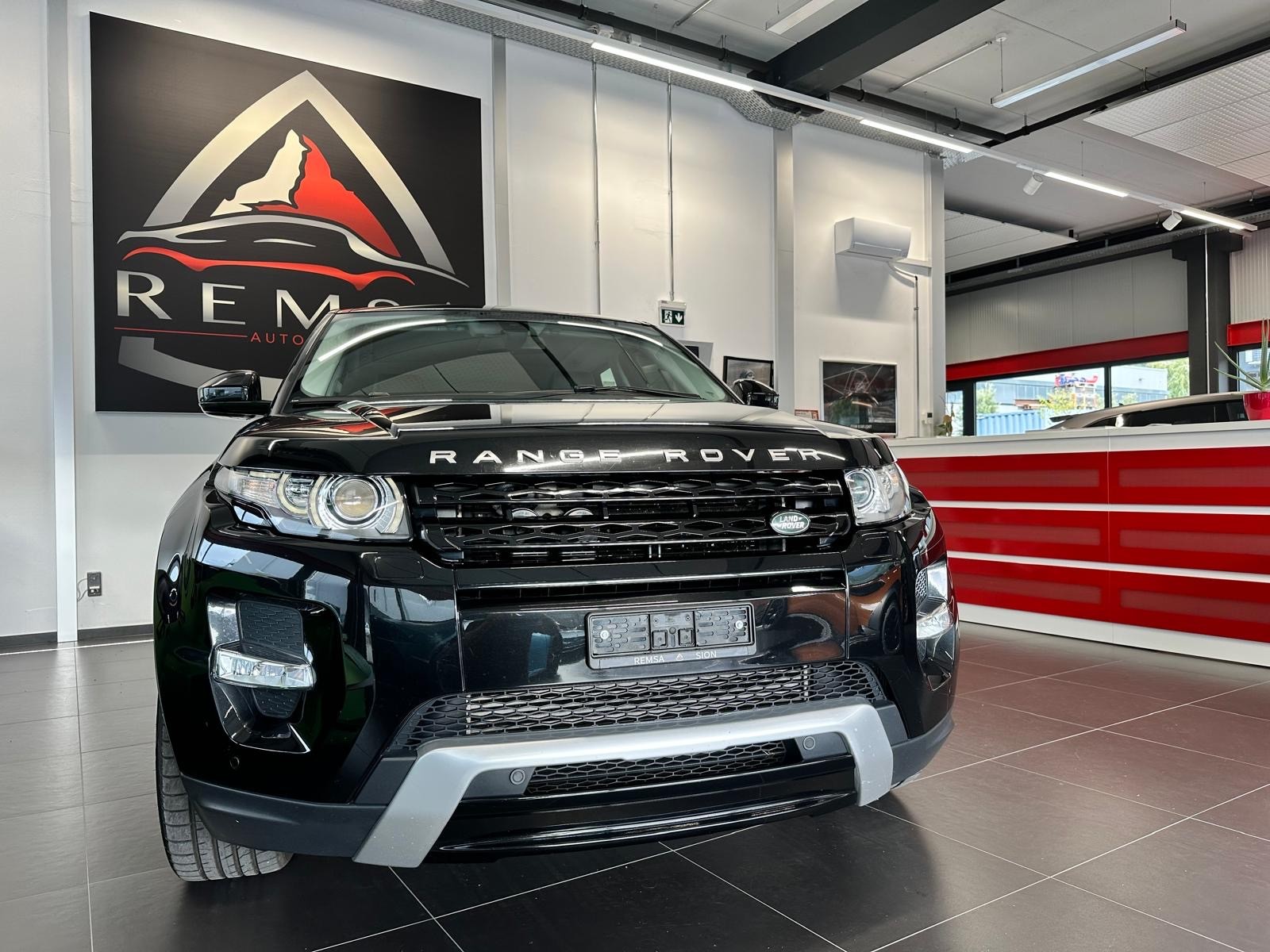 LAND ROVER Range Rover Evoque 2.0 Si4 Dynamic AT9-image-1