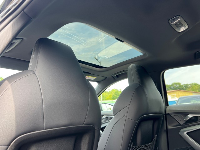 AUDI A3 Sportback 35 TFSI S line Attraction S-tronic-image-21