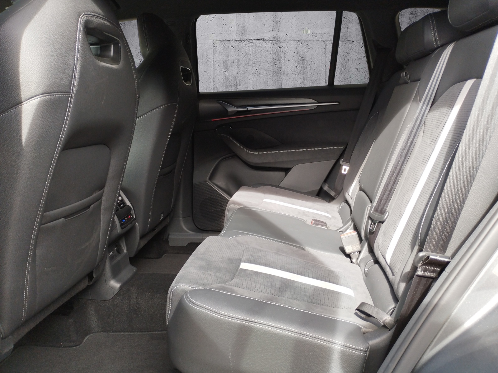 SKODA Kodiaq 2.0 TDI Sportline 4x4-image-7