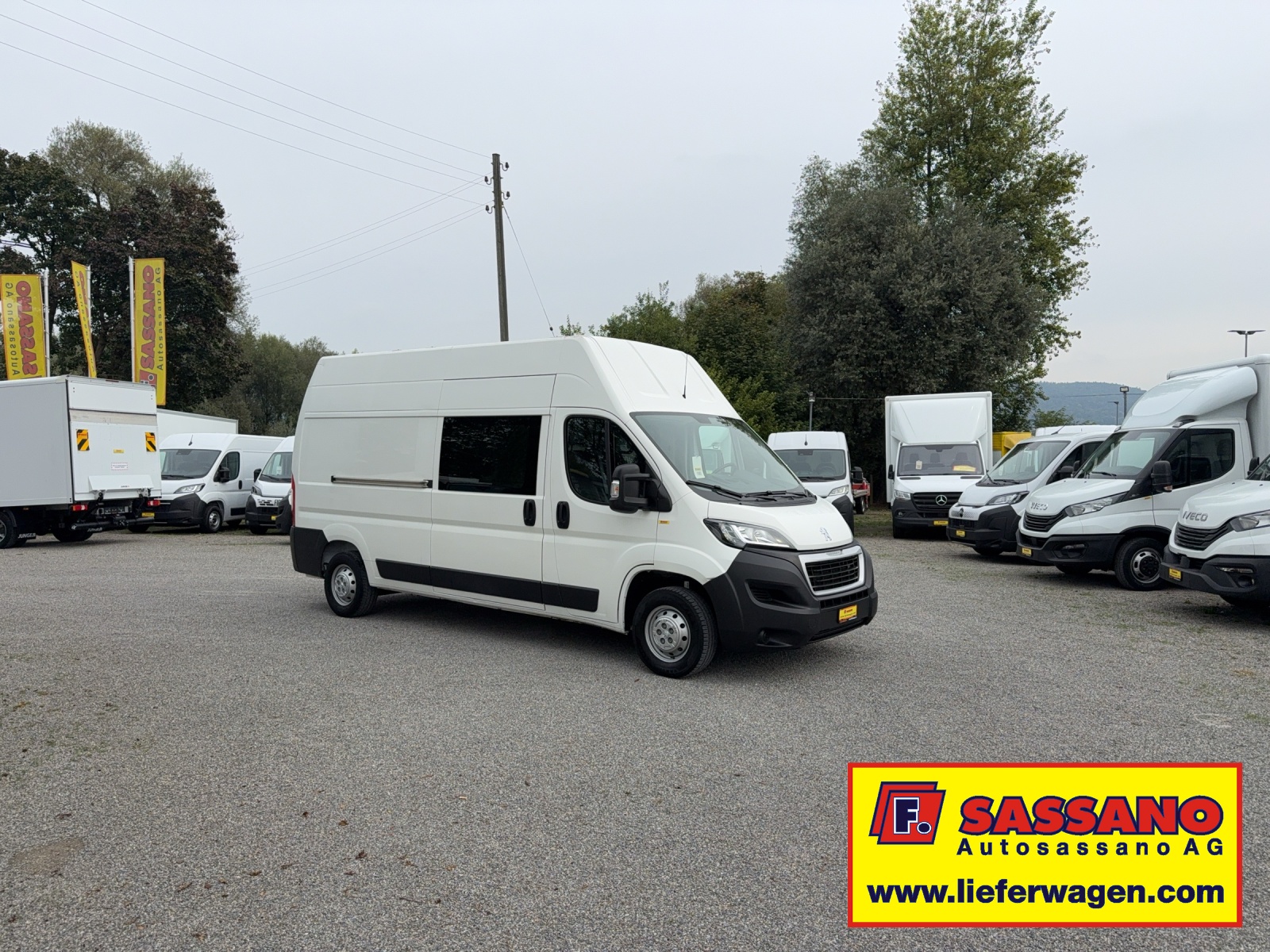 PEUGEOT Boxer 2.2 HDI 140 L3H3 mit Anhängerkupplung-image-9