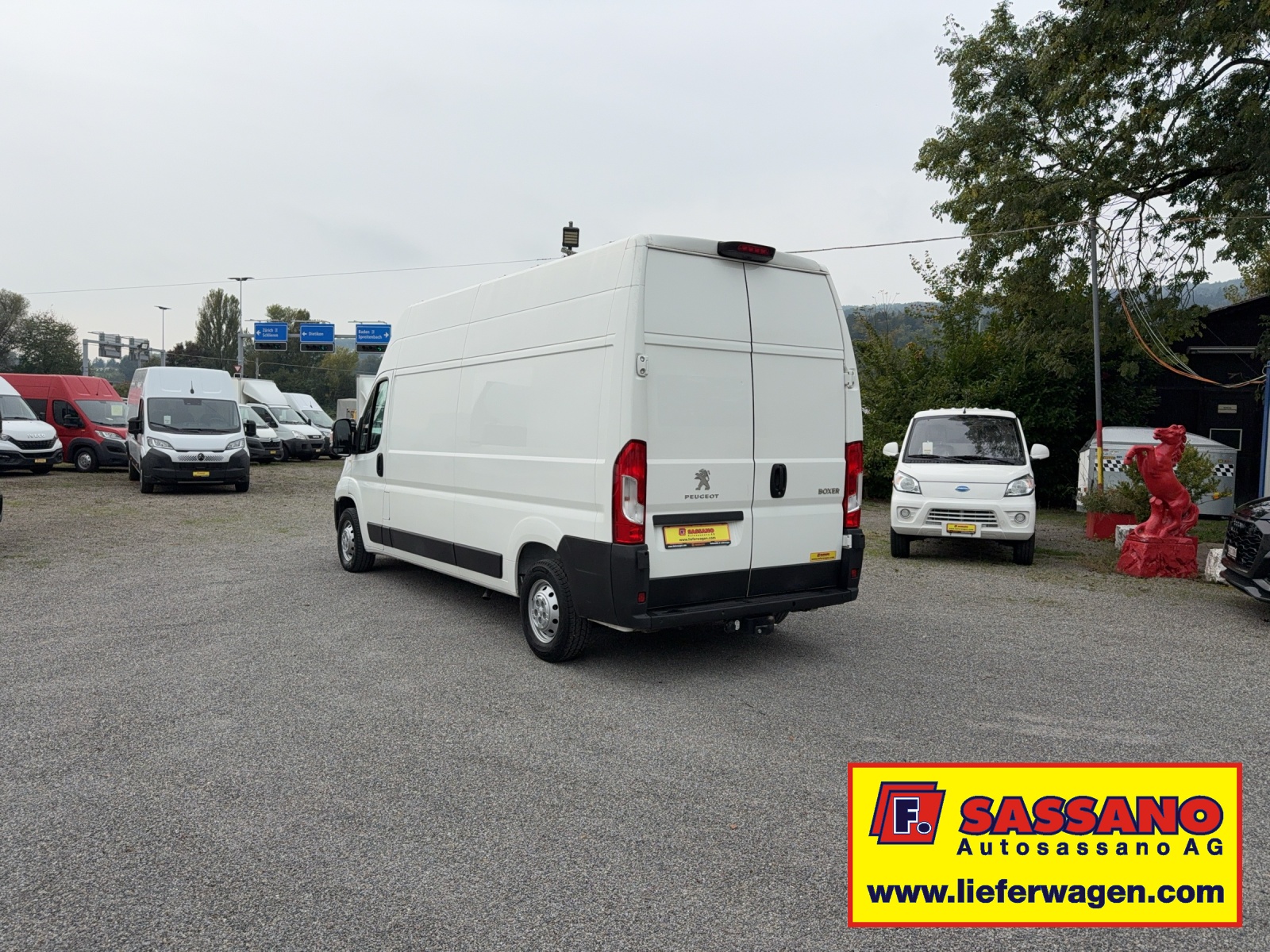 PEUGEOT Boxer 2.2 HDI 140 L3H3 mit Anhängerkupplung-image-1