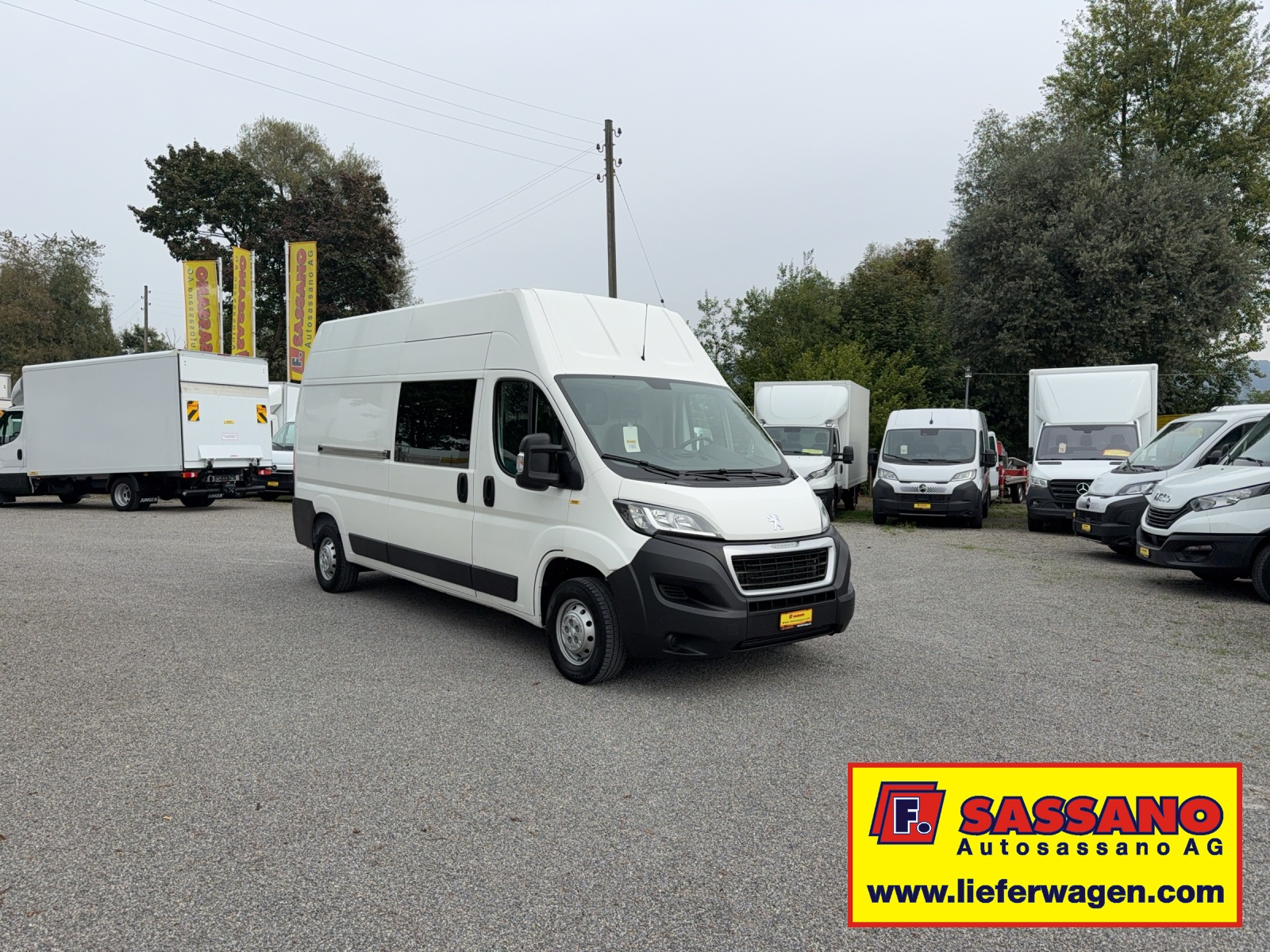 PEUGEOT Boxer 2.2 HDI 140 L3H3 mit Anhängerkupplung-image-3