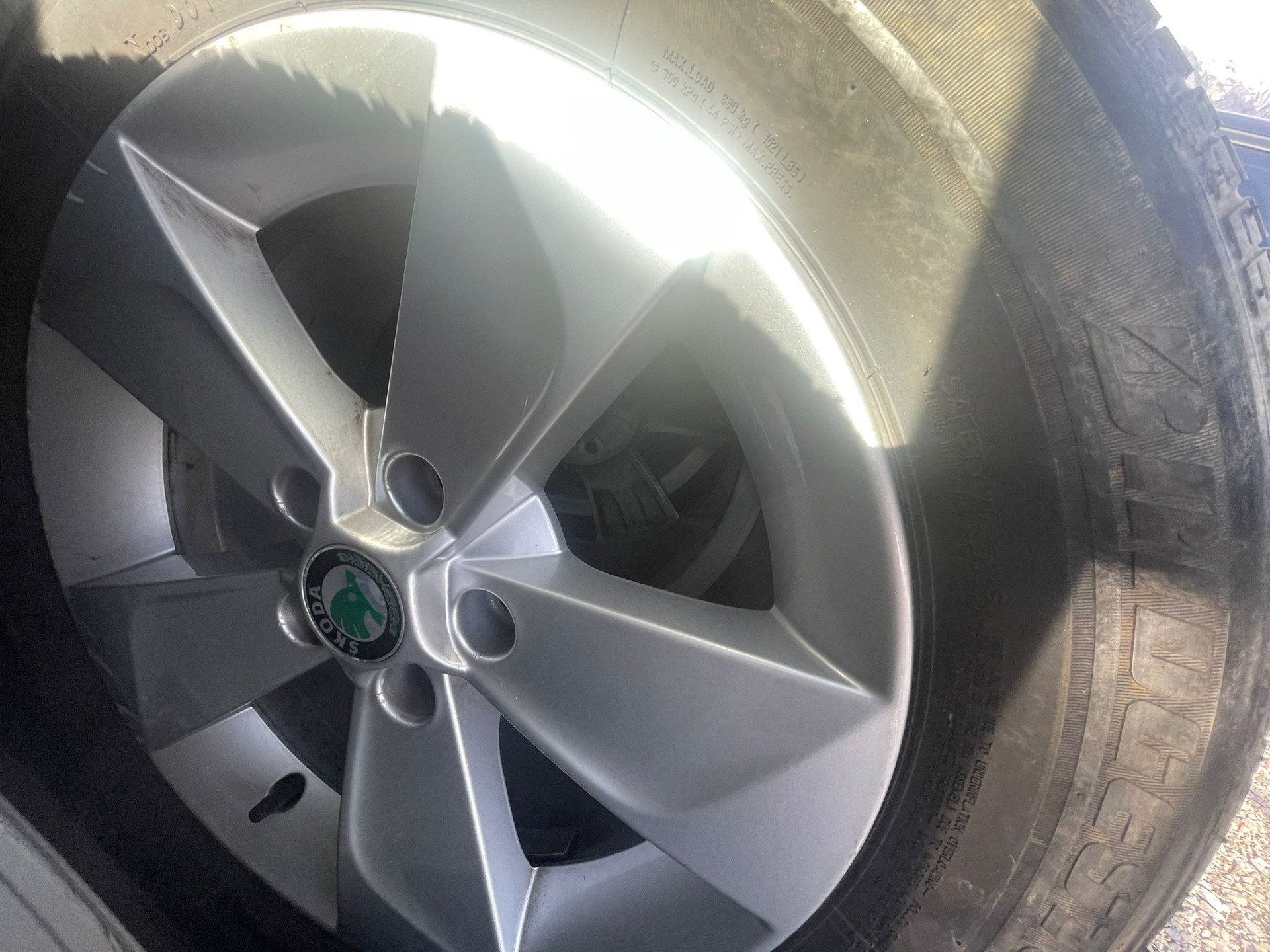 SKODA Yeti 1.8 TSI Ambition 4x4-image-8