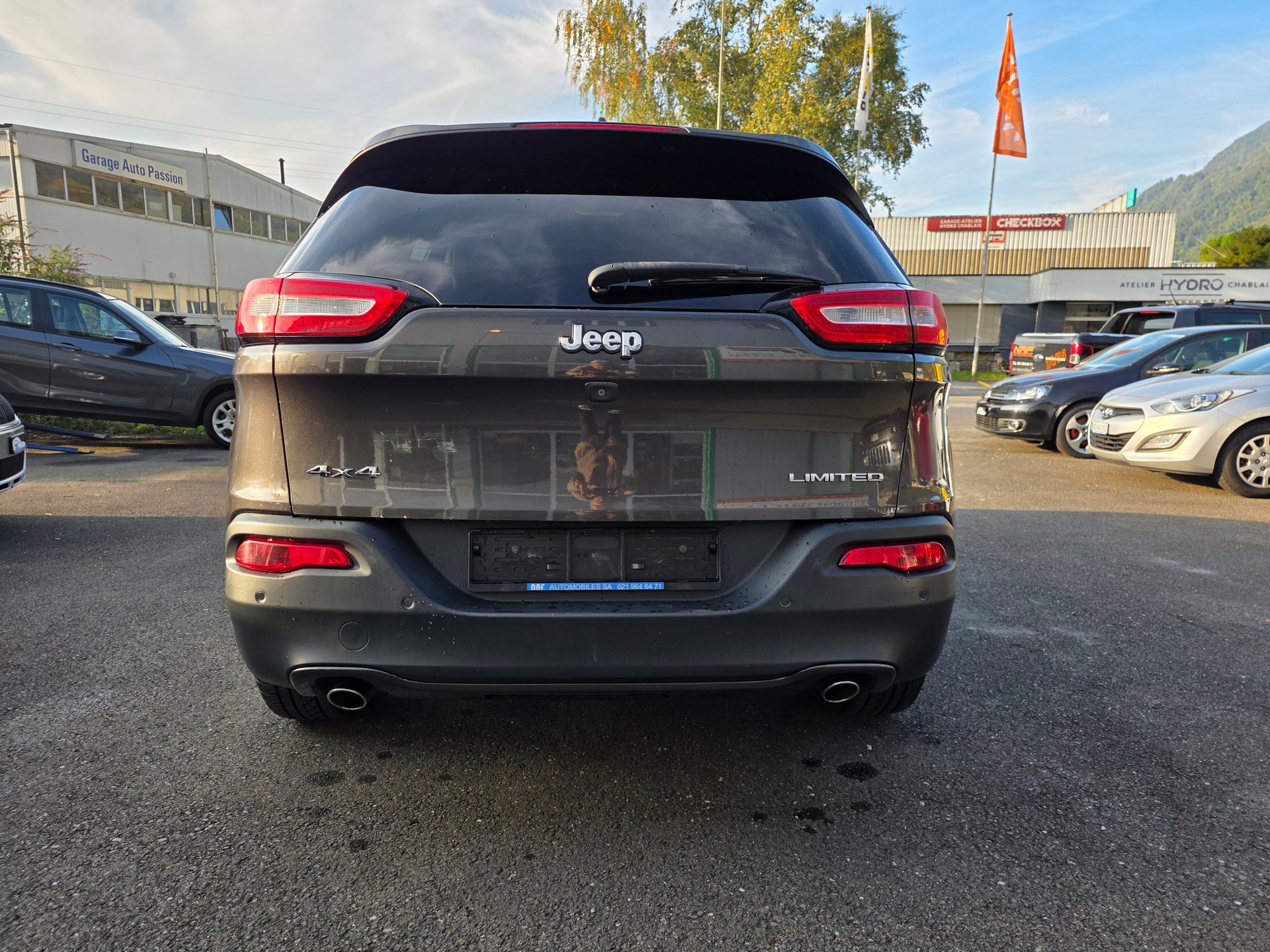 JEEP Cherokee 3.2 Trailhawk AWD 9ATX-image-1