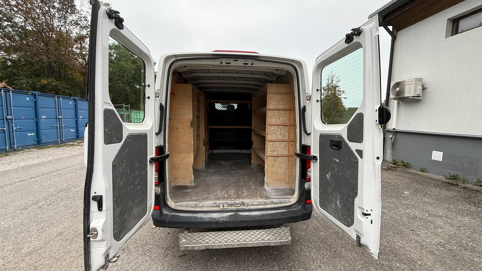 VW Crafter 35 2.0 TDI Entry L3-image-11