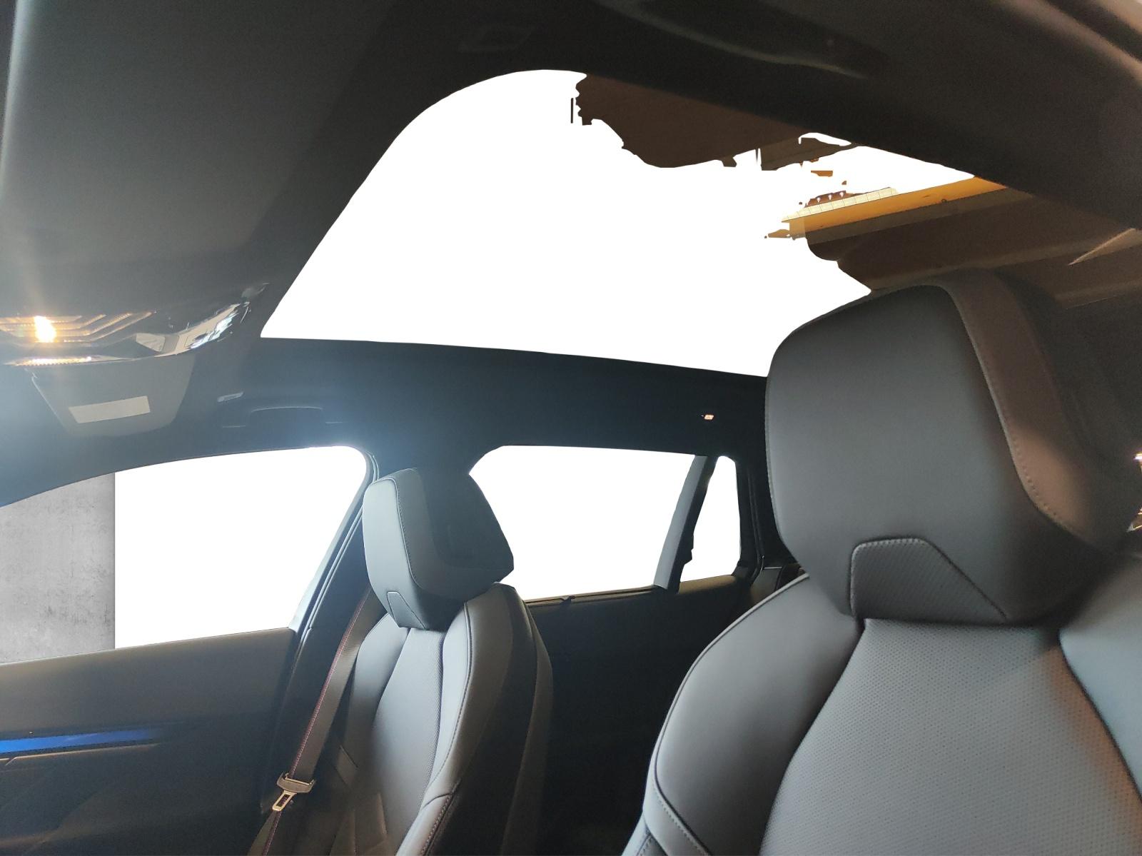 BMW i5 M60 xDrive Touring-image-19