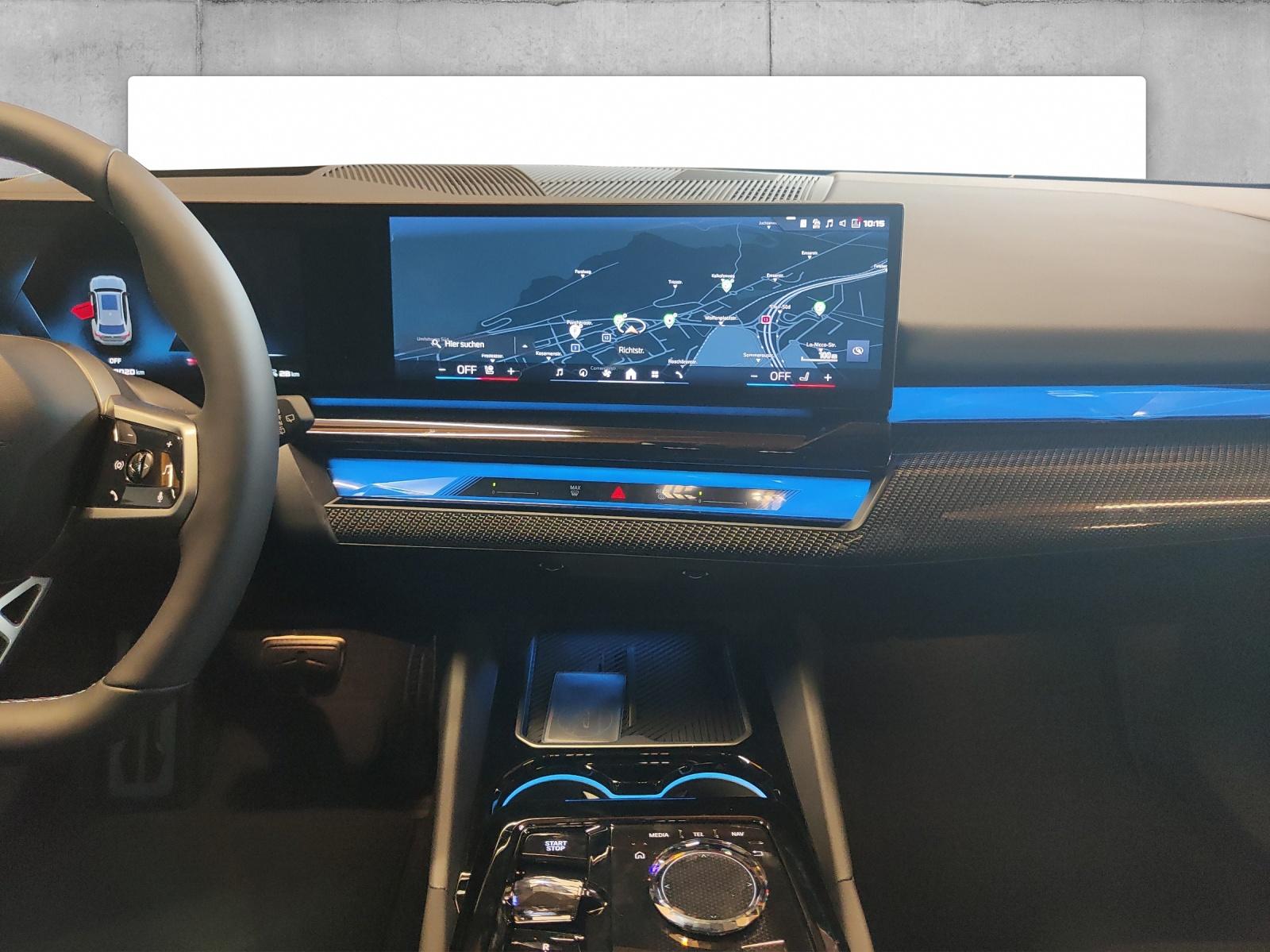 BMW i5 M60 xDrive Touring-image-17