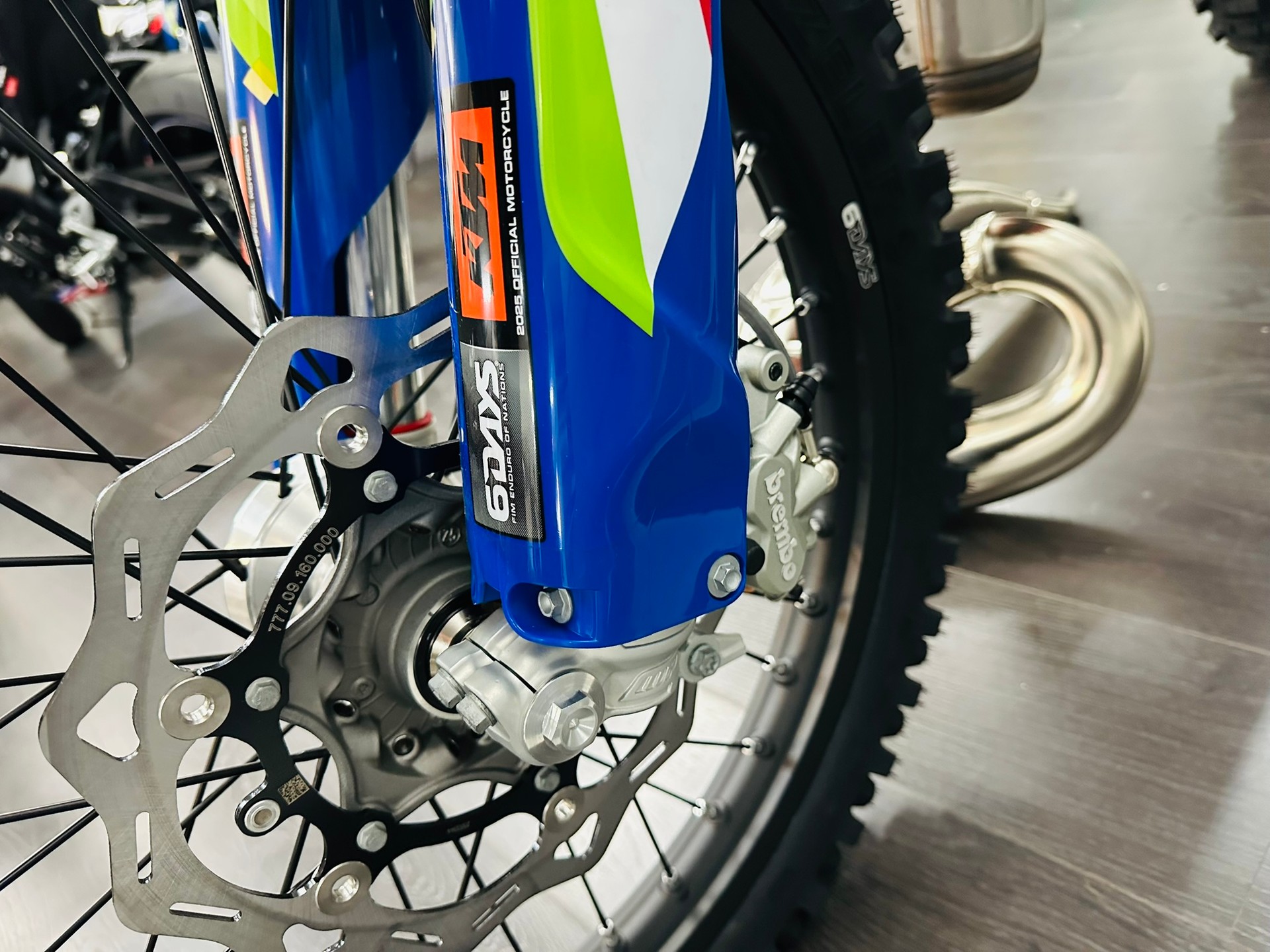 KTM 300 EXC Six Days-image-6
