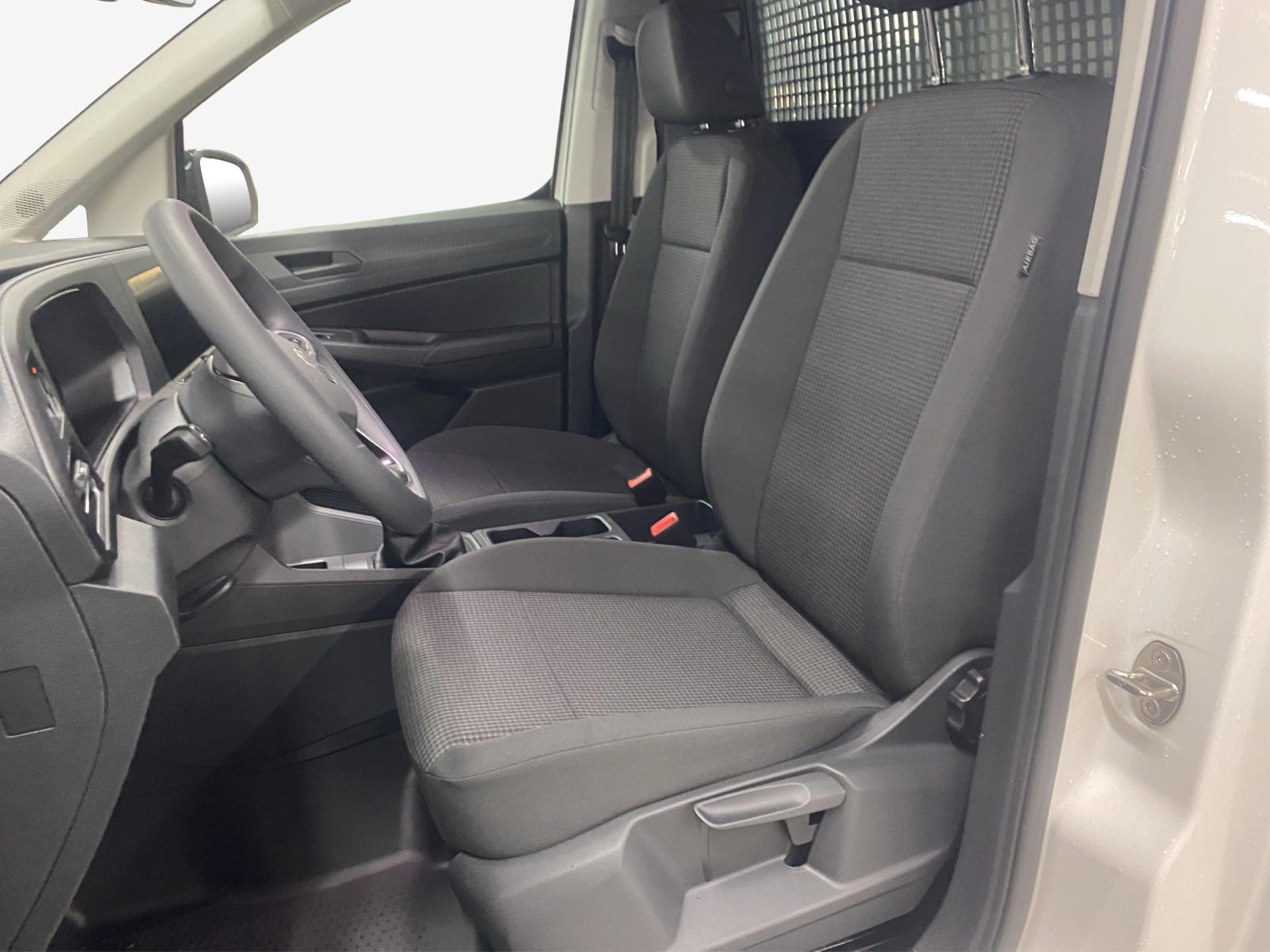 VW Caddy Cargo 1.5 TSI-showroom-element-2