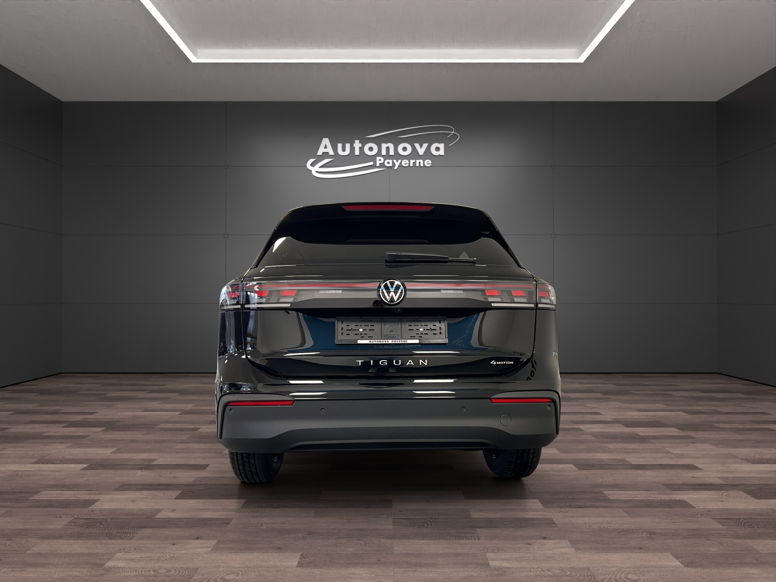 VW Tiguan 2.0 TSI DSG United 4Motion-image-4