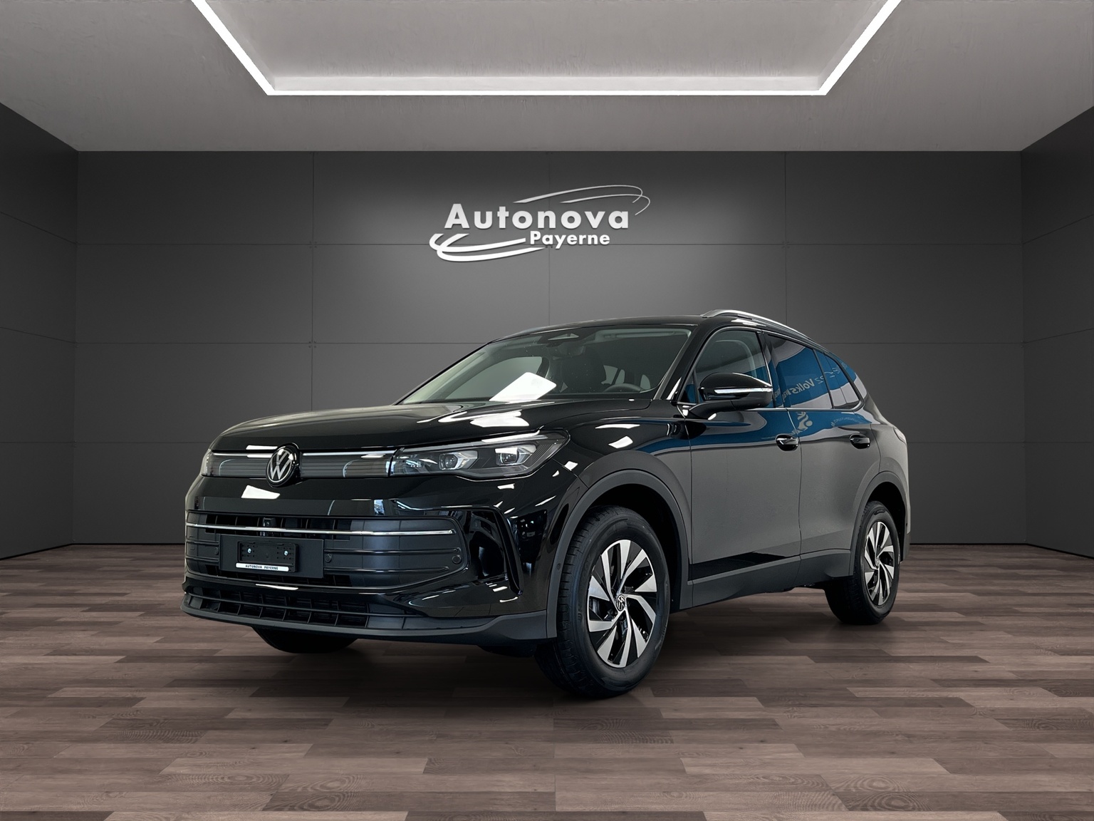 VW Tiguan 2.0 TSI DSG United 4Motion-image-0