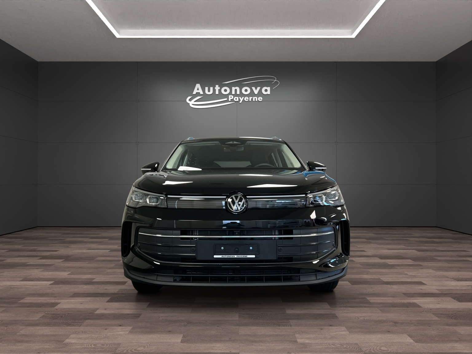 VW Tiguan 2.0 TSI DSG United 4Motion-image-1