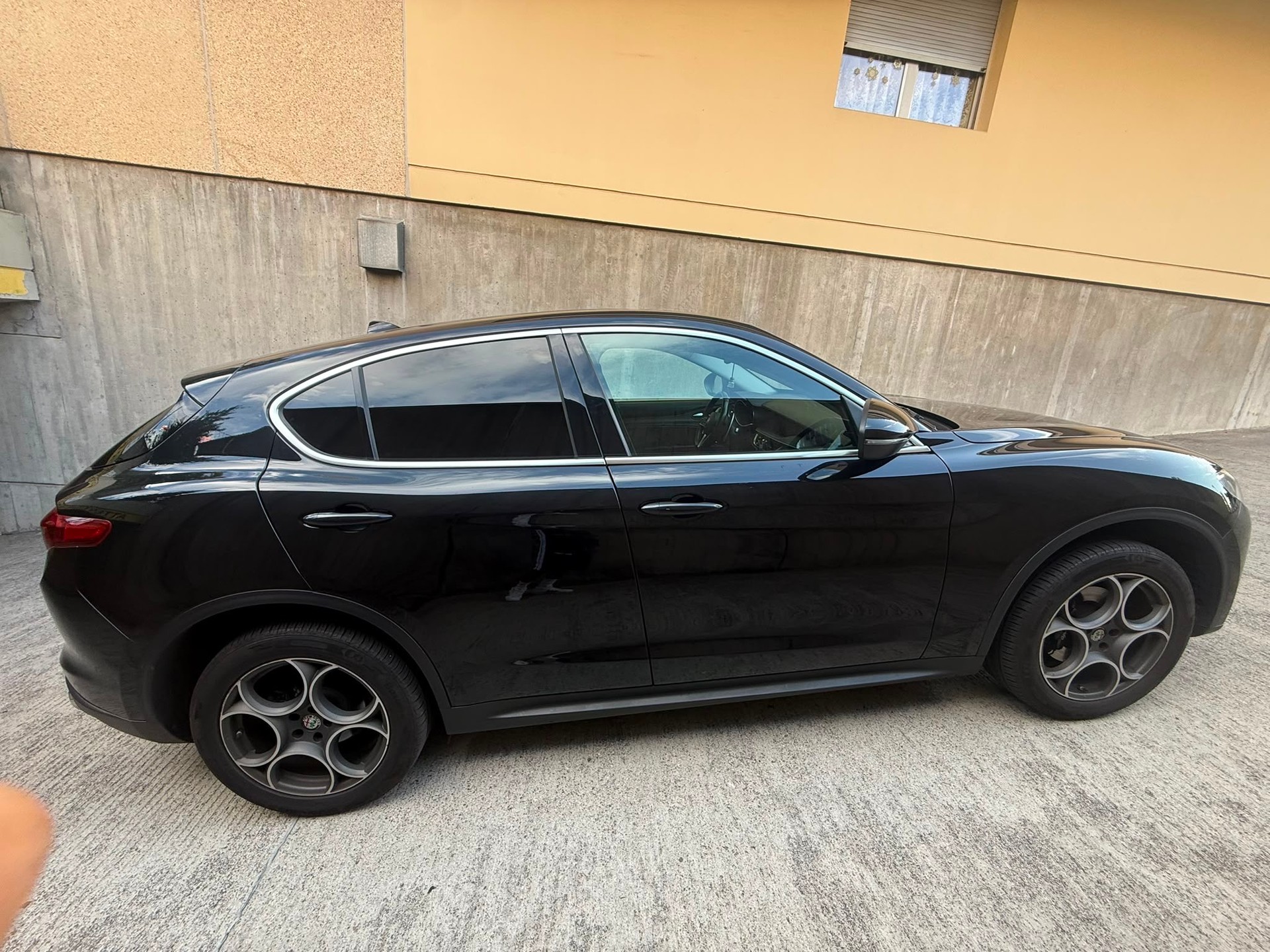 ALFA ROMEO Stelvio 2.2 JTDM Executive Q4 Automatic-image-0