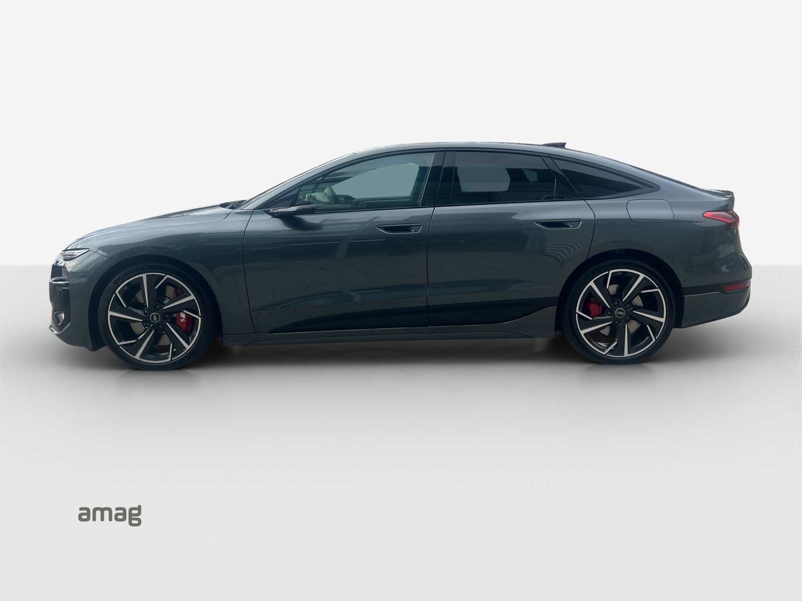 AUDI S6 Sportback e-tron quattro-image-1