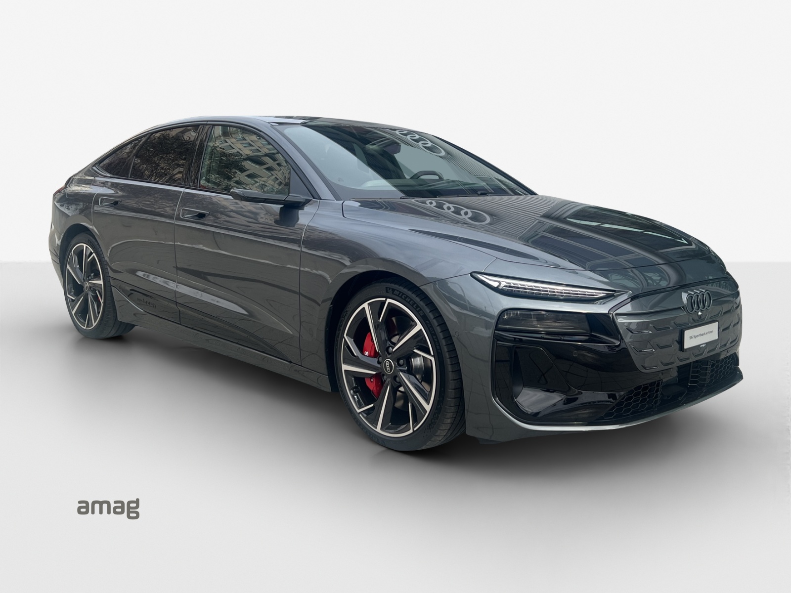 AUDI S6 Sportback e-tron quattro-image-6