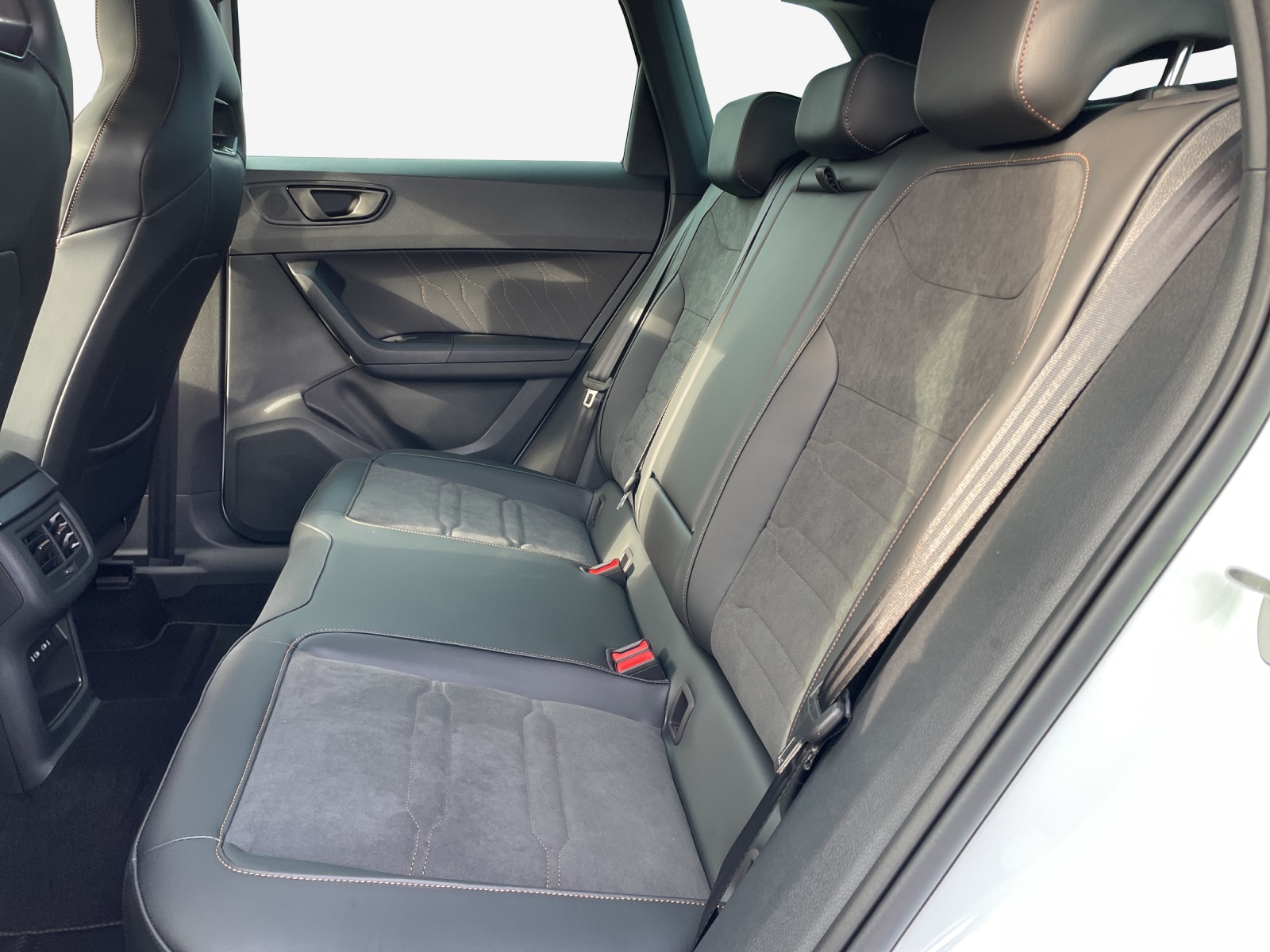 CUPRA Ateca 2.0TSI VZ 4Drive DSG-image-11