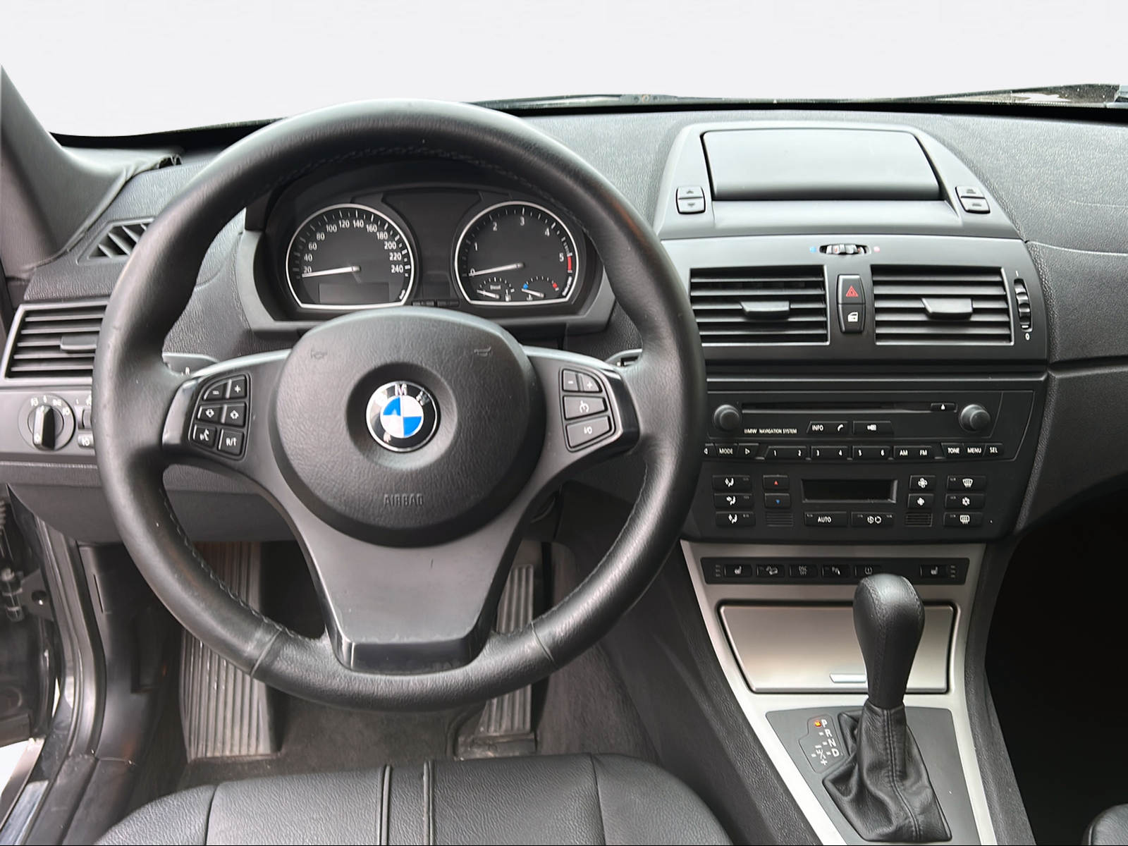 BMW X3 3.0d-image-8