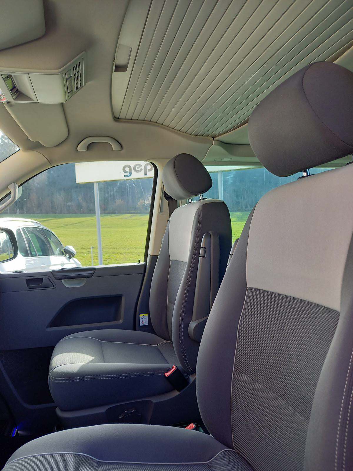 VW T5 California 2.0 TDI Beach DSG-image-11