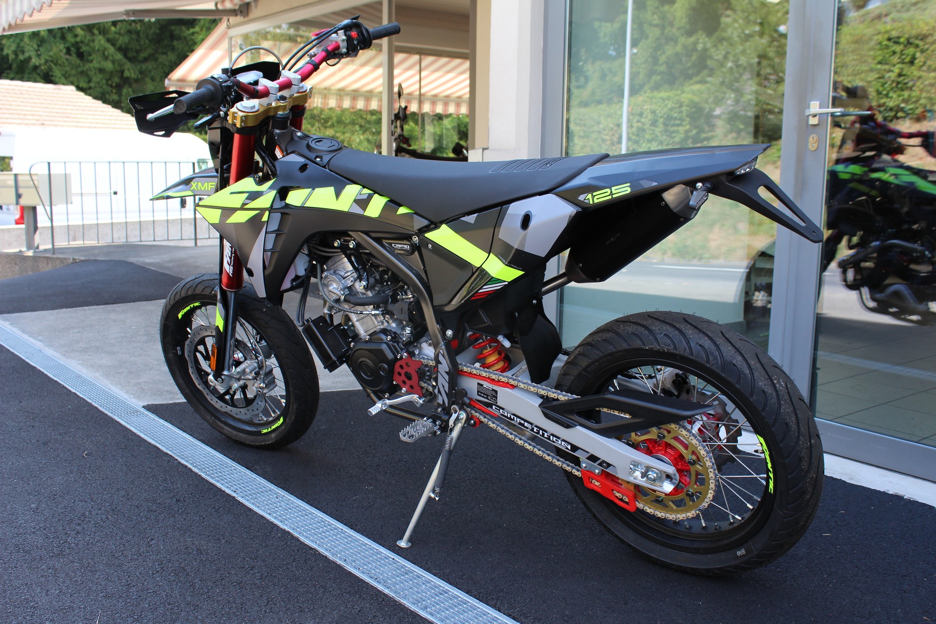 FANTIC XMF 125 Motard-image-4