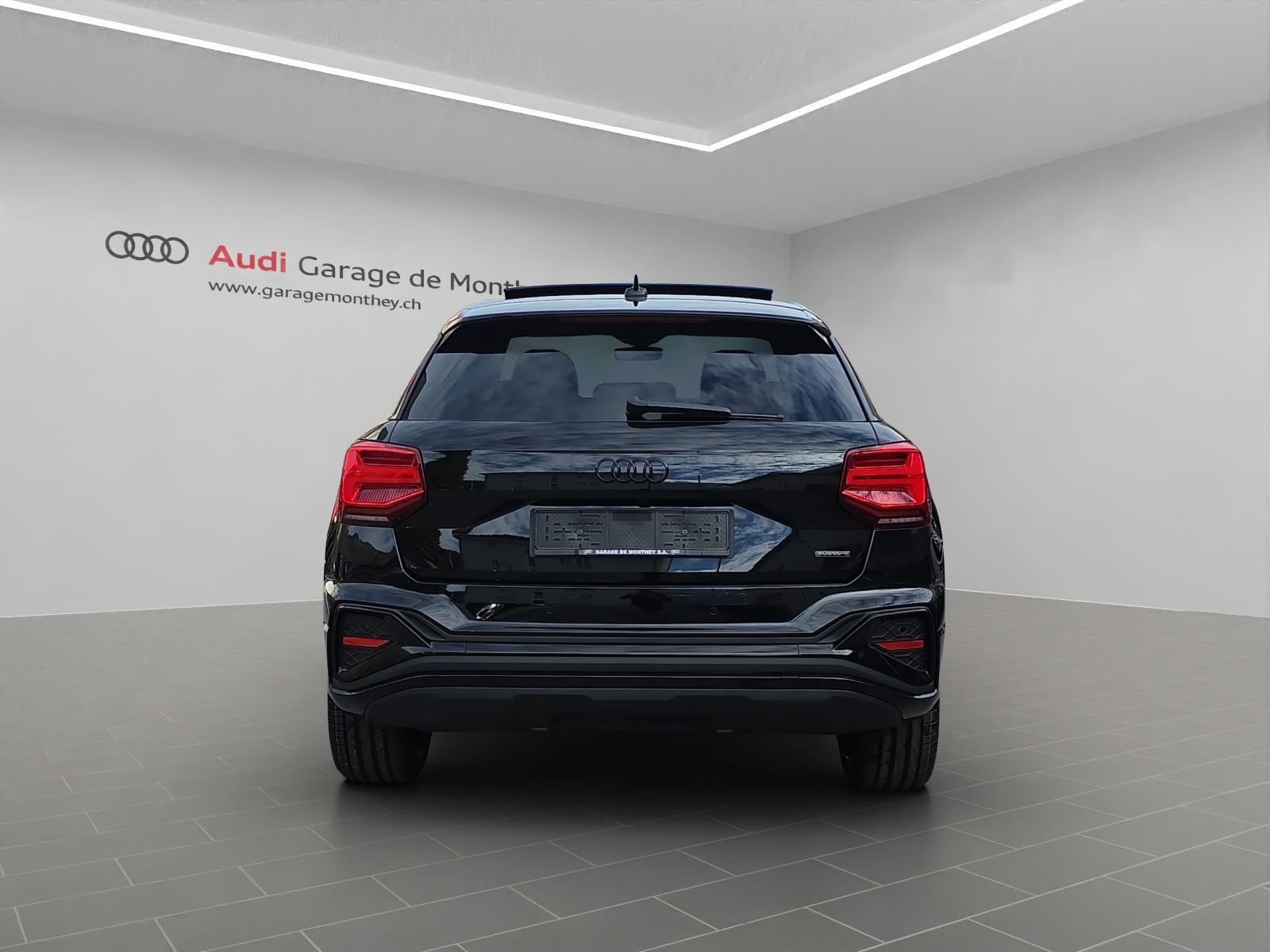 AUDI Q2 40 TFSI S line Attraction quattro S-tronic-image-4