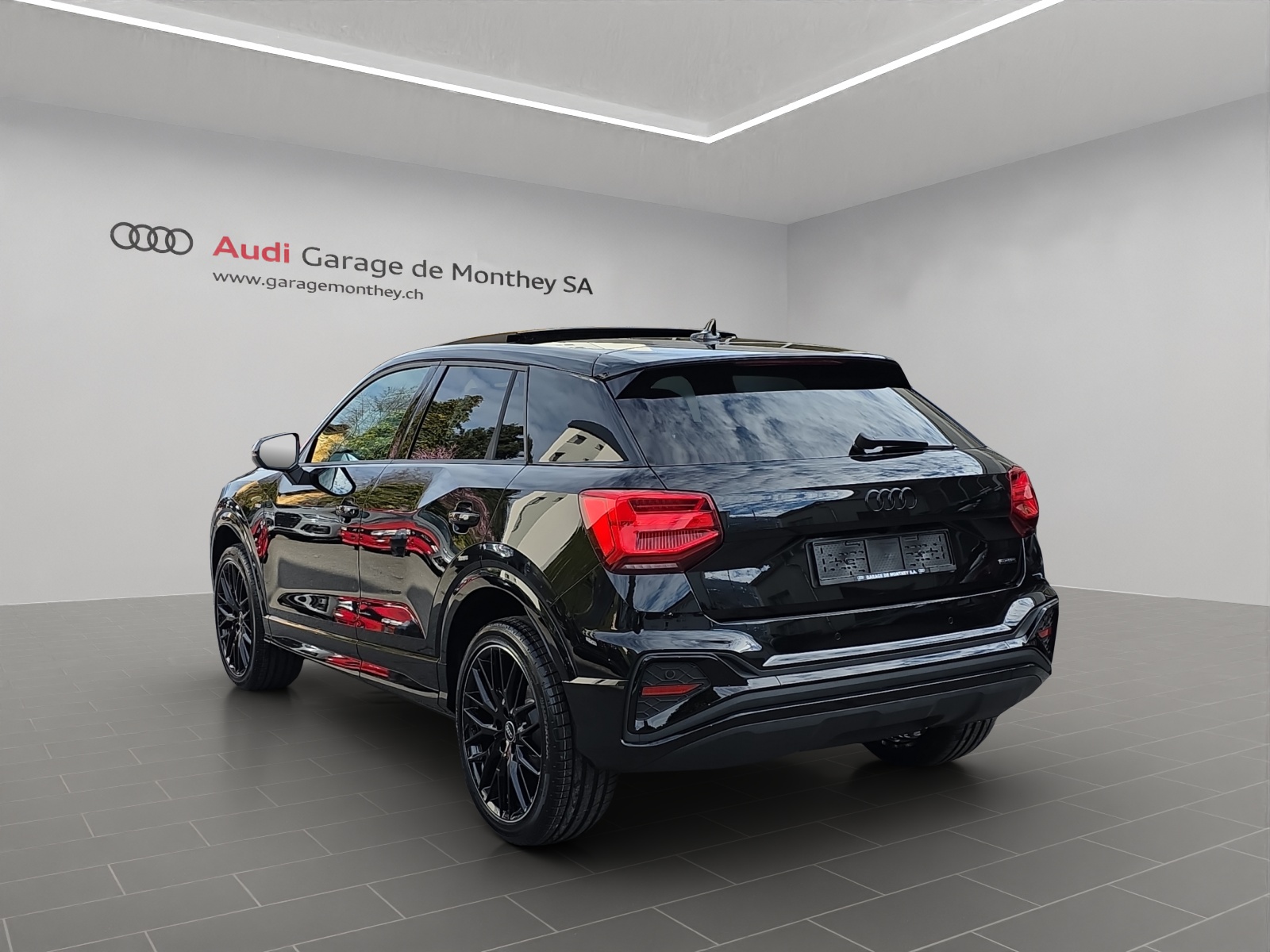 AUDI Q2 40 TFSI S line Attraction quattro S-tronic-image-5