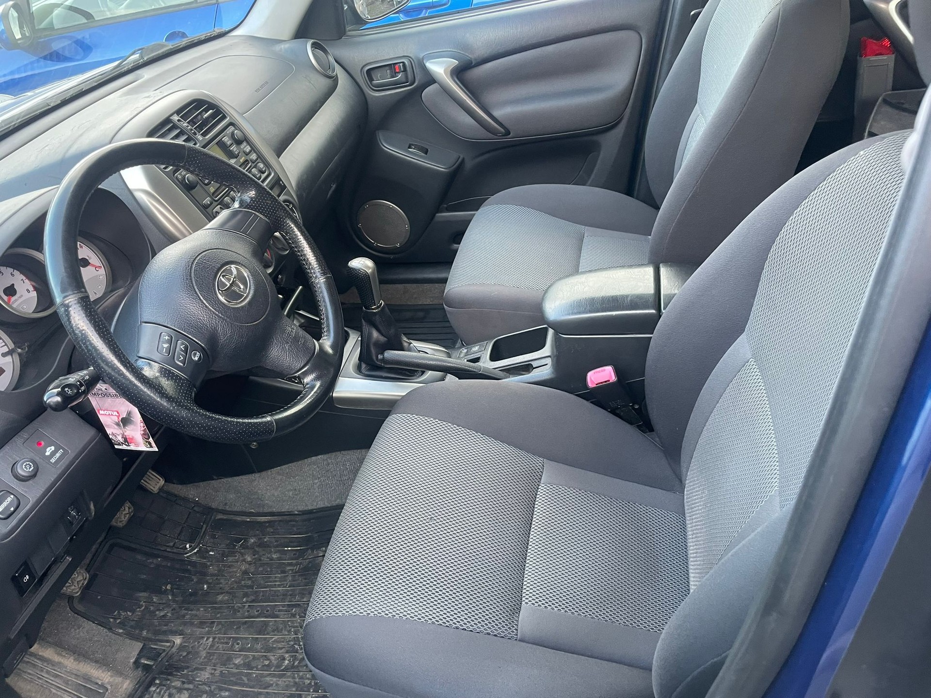 TOYOTA RAV-4 2.0 16V Linea Sol-image-5