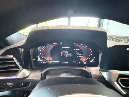 BMW M440i xDrive 48V Coupé-image-8
