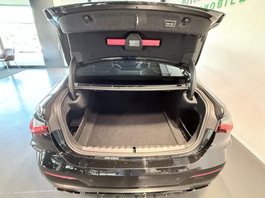 BMW M440i xDrive 48V Coupé-image-5